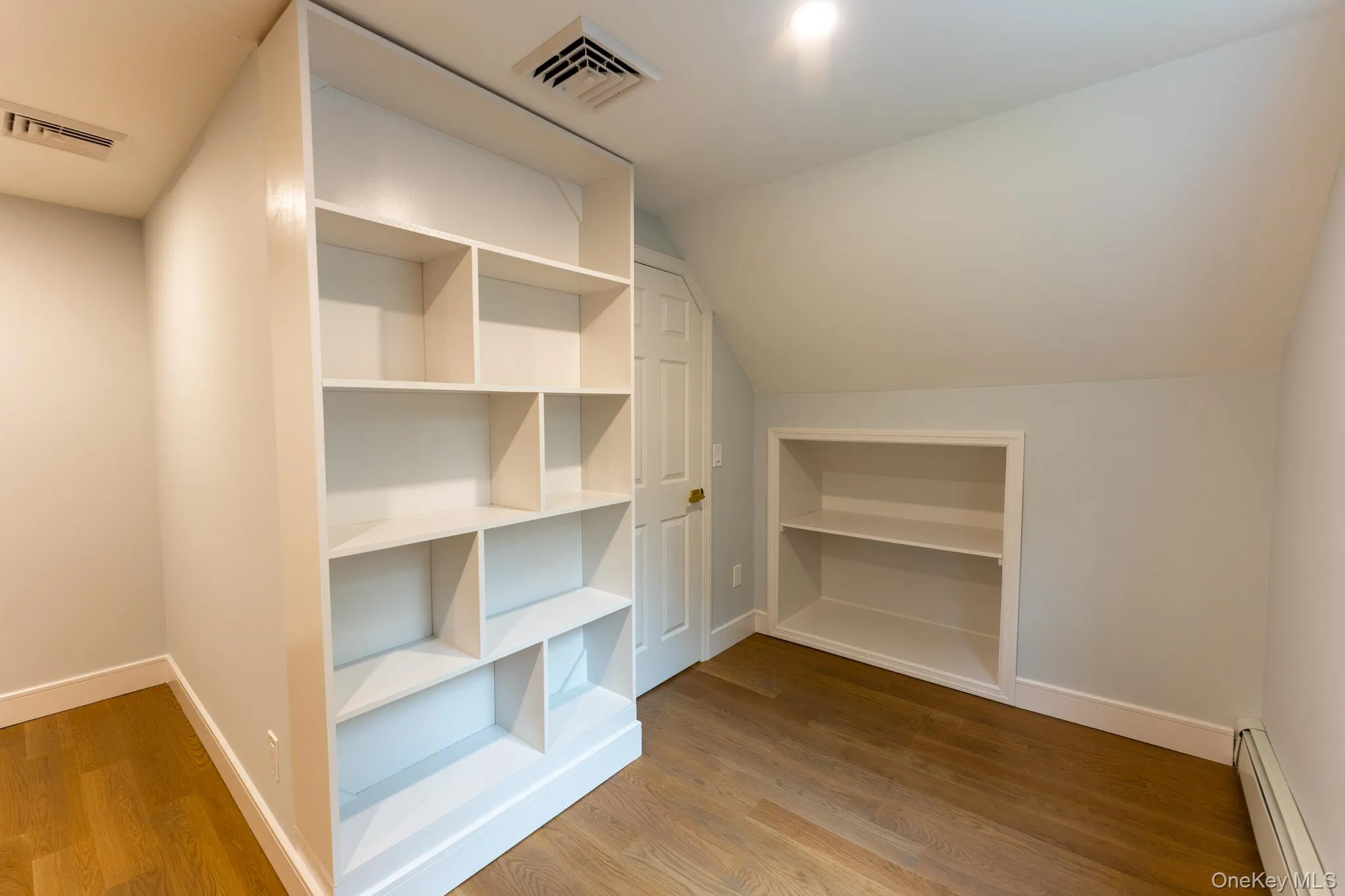 16 Forest Avenue, Cortlandt, NY, 3 Bedrooms Bedrooms, 7 Rooms Rooms,2 BathroomsBathrooms,Residential,For Rent,Forest,0,1056025 16 Forest Avenue, Cortlandt, NY, 3 Bedrooms Bedrooms, 7 Rooms Rooms,2 BathroomsBathrooms,Residential,For Rent,Forest,0,1056025
