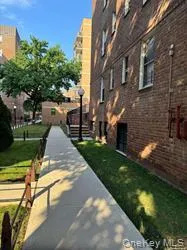 65-15 Yellowstone Blvd, New York, NY, 1 Bedroom Bedrooms, 3 Rooms Rooms,1 BathroomBathrooms,Residential,For Rent,Yellowstone Blvd,0,1056032 65-15 Yellowstone Blvd, New York, NY, 1 Bedroom Bedrooms, 3 Rooms Rooms,1 BathroomBathrooms,Residential,For Rent,Yellowstone Blvd,0,1056032