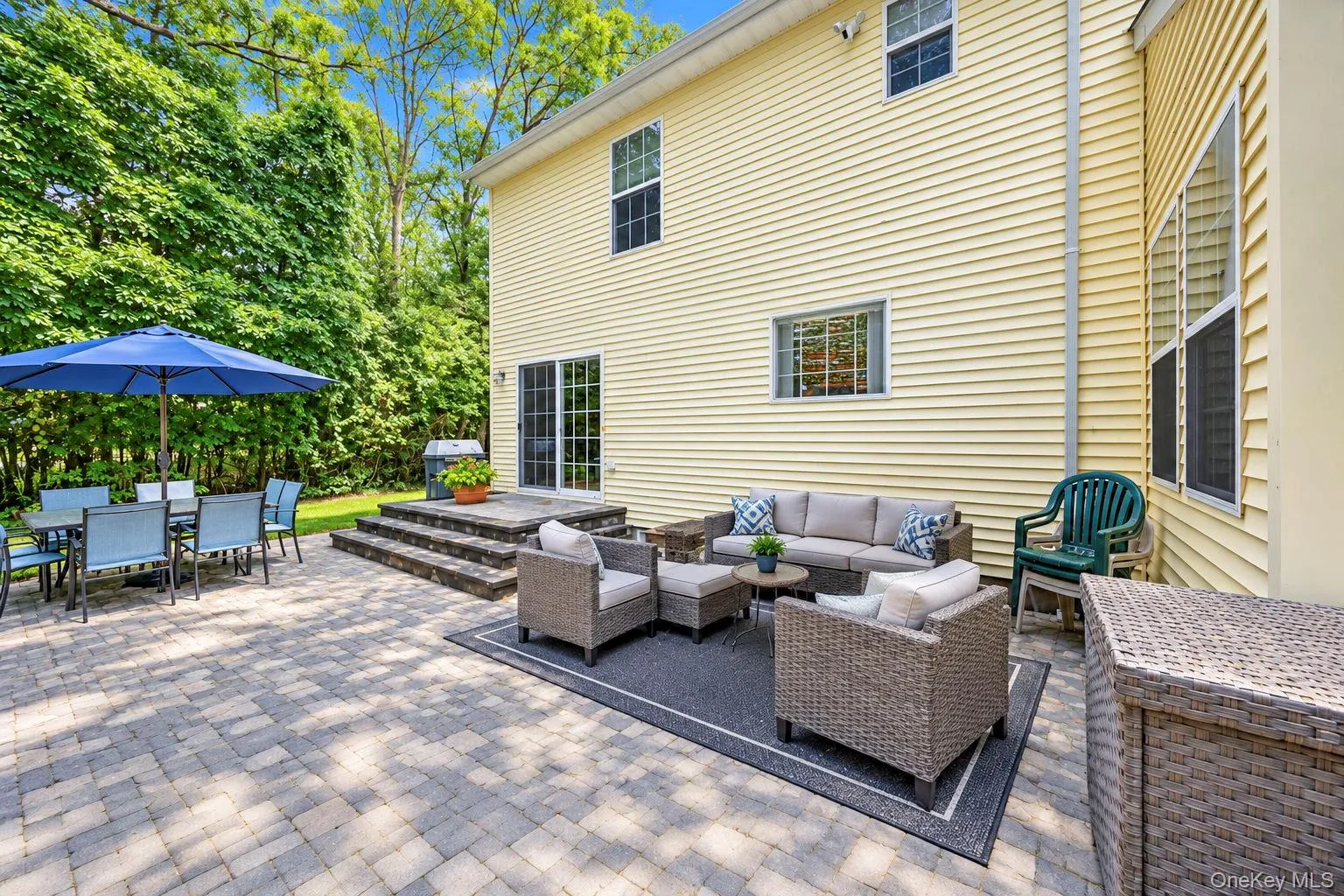 344 Barton Avenue, Brookhaven, NY, 4 Bedrooms Bedrooms, 8 Rooms Rooms,2 BathroomsBathrooms,Residential,For Rent,Barton,0,1056035 344 Barton Avenue, Brookhaven, NY, 4 Bedrooms Bedrooms, 8 Rooms Rooms,2 BathroomsBathrooms,Residential,For Rent,Barton,0,1056035
