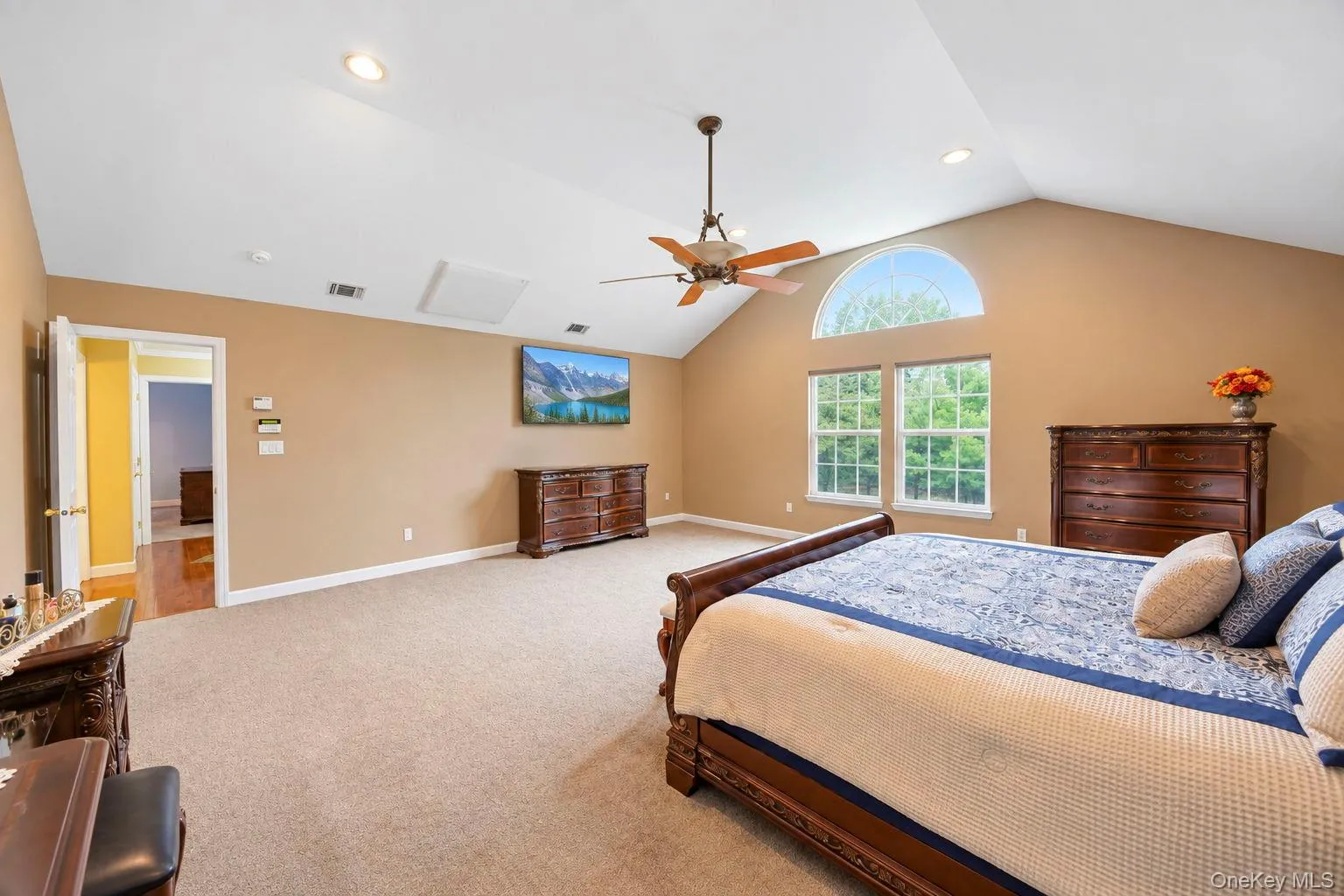 344 Barton Avenue, Brookhaven, NY, 4 Bedrooms Bedrooms, 8 Rooms Rooms,2 BathroomsBathrooms,Residential,For Rent,Barton,0,1056035 344 Barton Avenue, Brookhaven, NY, 4 Bedrooms Bedrooms, 8 Rooms Rooms,2 BathroomsBathrooms,Residential,For Rent,Barton,0,1056035