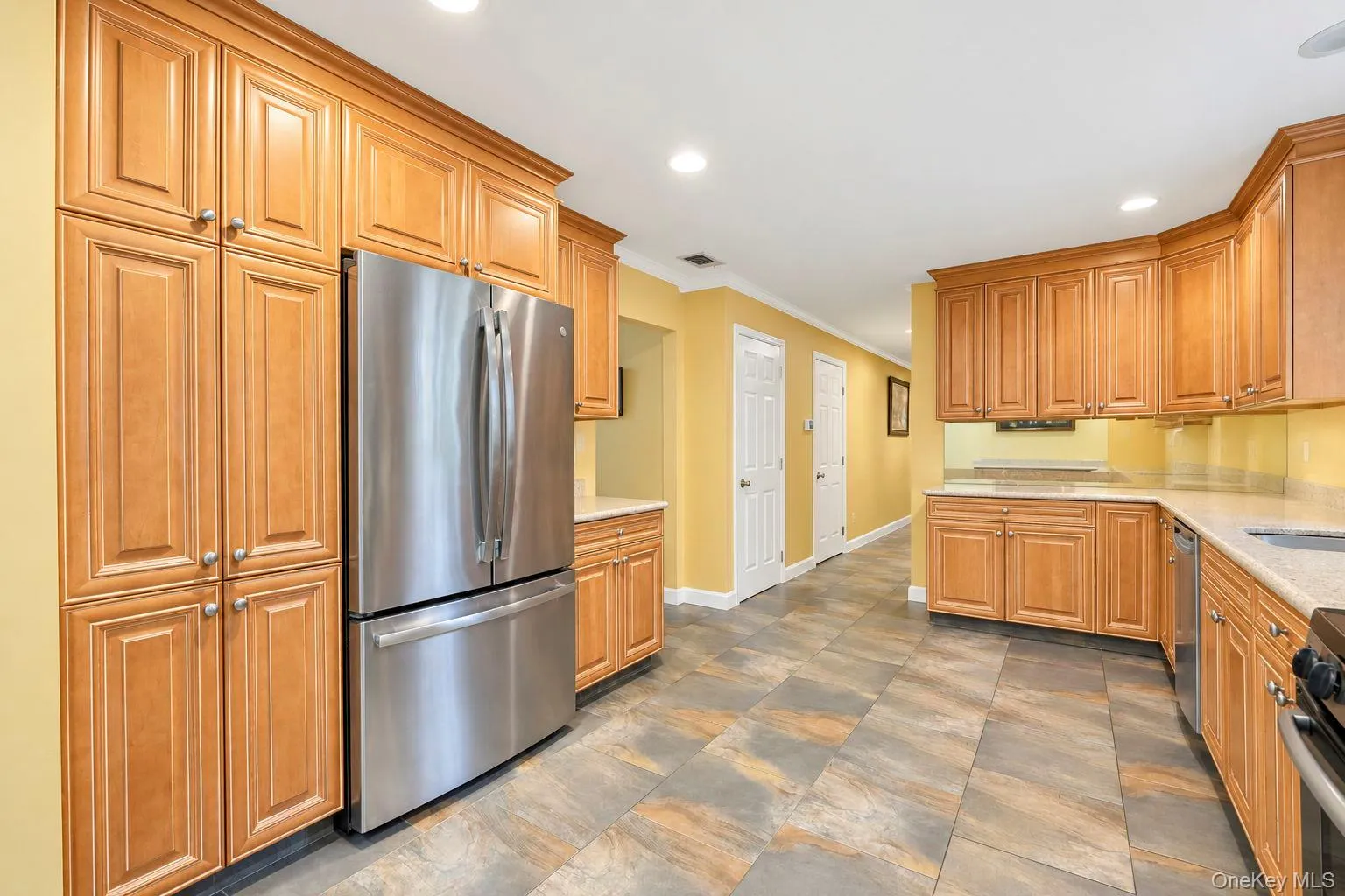 344 Barton Avenue, Brookhaven, NY, 4 Bedrooms Bedrooms, 8 Rooms Rooms,2 BathroomsBathrooms,Residential,For Rent,Barton,0,1056035 344 Barton Avenue, Brookhaven, NY, 4 Bedrooms Bedrooms, 8 Rooms Rooms,2 BathroomsBathrooms,Residential,For Rent,Barton,0,1056035