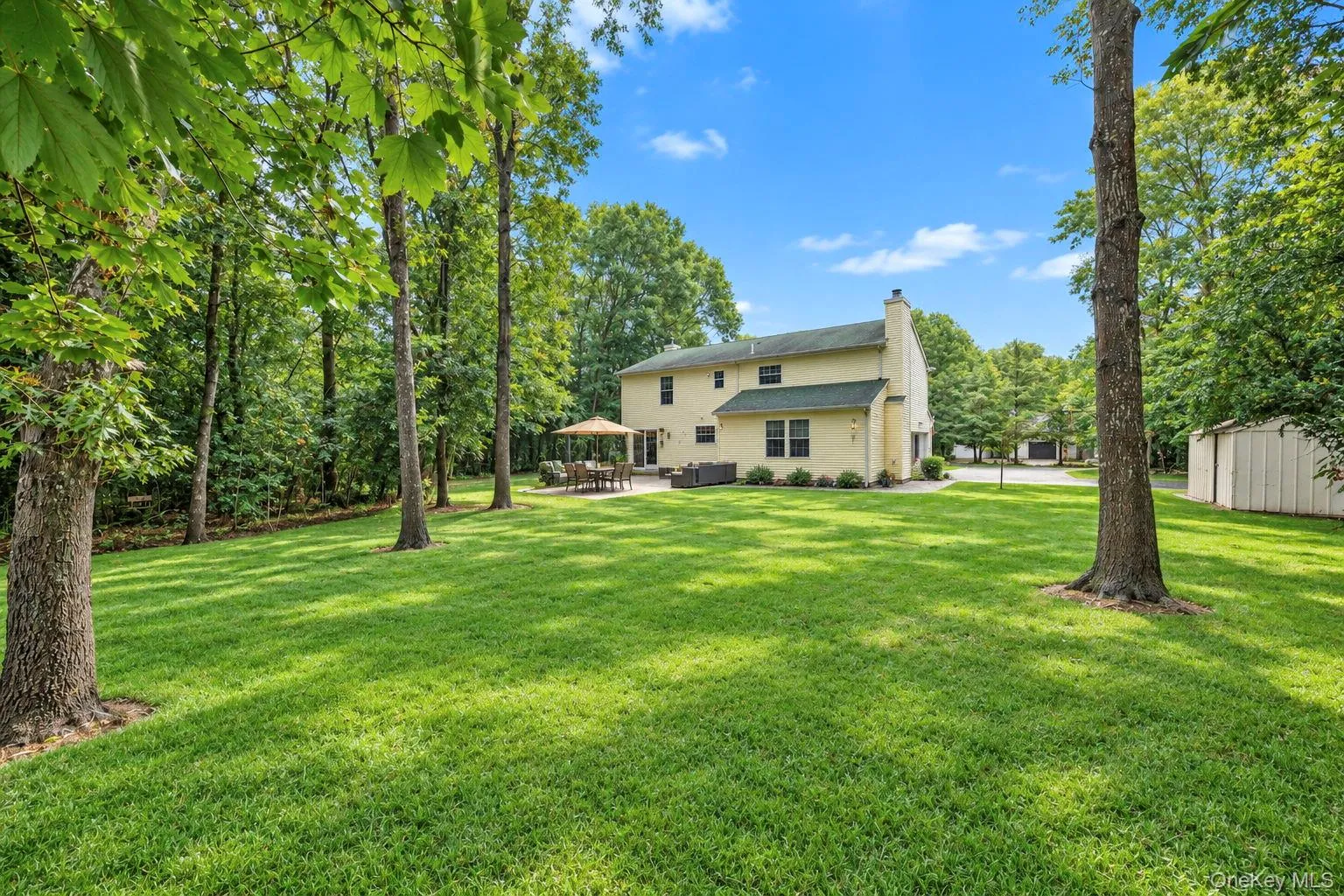 344 Barton Avenue, Brookhaven, NY, 4 Bedrooms Bedrooms, 8 Rooms Rooms,2 BathroomsBathrooms,Residential,For Rent,Barton,0,1056035 344 Barton Avenue, Brookhaven, NY, 4 Bedrooms Bedrooms, 8 Rooms Rooms,2 BathroomsBathrooms,Residential,For Rent,Barton,0,1056035
