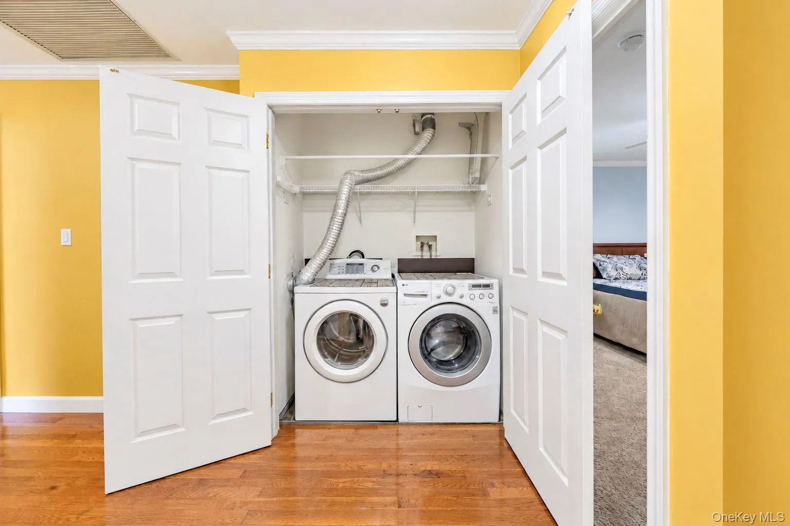 344 Barton Avenue, Brookhaven, NY, 4 Bedrooms Bedrooms, 8 Rooms Rooms,2 BathroomsBathrooms,Residential,For Rent,Barton,0,1056035 344 Barton Avenue, Brookhaven, NY, 4 Bedrooms Bedrooms, 8 Rooms Rooms,2 BathroomsBathrooms,Residential,For Rent,Barton,0,1056035