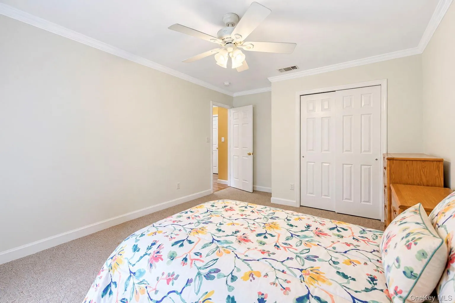 344 Barton Avenue, Brookhaven, NY, 4 Bedrooms Bedrooms, 8 Rooms Rooms,2 BathroomsBathrooms,Residential,For Rent,Barton,0,1056035 344 Barton Avenue, Brookhaven, NY, 4 Bedrooms Bedrooms, 8 Rooms Rooms,2 BathroomsBathrooms,Residential,For Rent,Barton,0,1056035