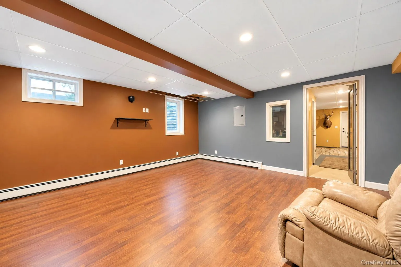 344 Barton Avenue, Brookhaven, NY, 4 Bedrooms Bedrooms, 8 Rooms Rooms,2 BathroomsBathrooms,Residential,For Rent,Barton,0,1056035 344 Barton Avenue, Brookhaven, NY, 4 Bedrooms Bedrooms, 8 Rooms Rooms,2 BathroomsBathrooms,Residential,For Rent,Barton,0,1056035