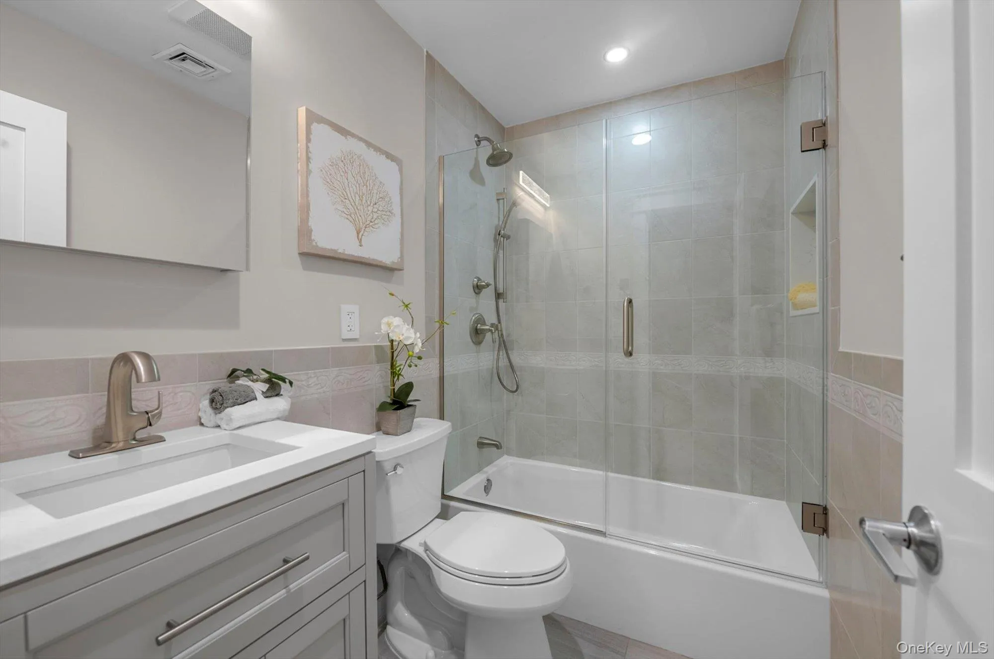 8 John Bean Court, North Hempstead, NY, 3 Bedrooms Bedrooms, 8 Rooms Rooms,3 BathroomsBathrooms,Residential,For Rent,John Bean,0,1056038 8 John Bean Court, North Hempstead, NY, 3 Bedrooms Bedrooms, 8 Rooms Rooms,3 BathroomsBathrooms,Residential,For Rent,John Bean,0,1056038