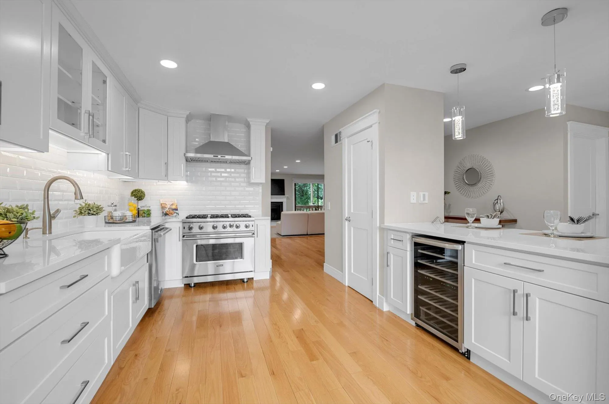 8 John Bean Court, North Hempstead, NY, 3 Bedrooms Bedrooms, 8 Rooms Rooms,3 BathroomsBathrooms,Residential,For Rent,John Bean,0,1056038 8 John Bean Court, North Hempstead, NY, 3 Bedrooms Bedrooms, 8 Rooms Rooms,3 BathroomsBathrooms,Residential,For Rent,John Bean,0,1056038