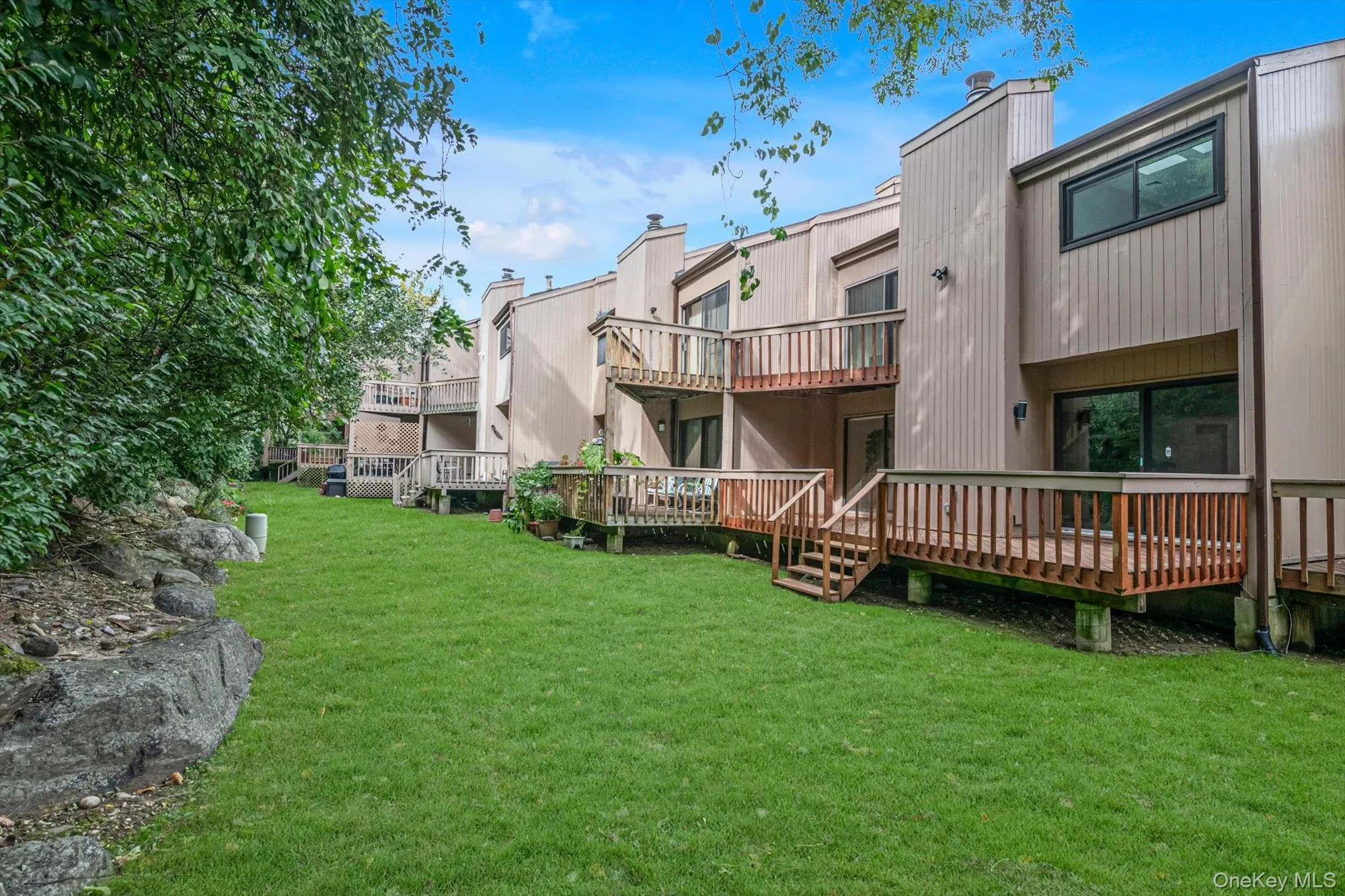 8 John Bean Court, North Hempstead, NY, 3 Bedrooms Bedrooms, 8 Rooms Rooms,3 BathroomsBathrooms,Residential,For Rent,John Bean,0,1056038 8 John Bean Court, North Hempstead, NY, 3 Bedrooms Bedrooms, 8 Rooms Rooms,3 BathroomsBathrooms,Residential,For Rent,John Bean,0,1056038