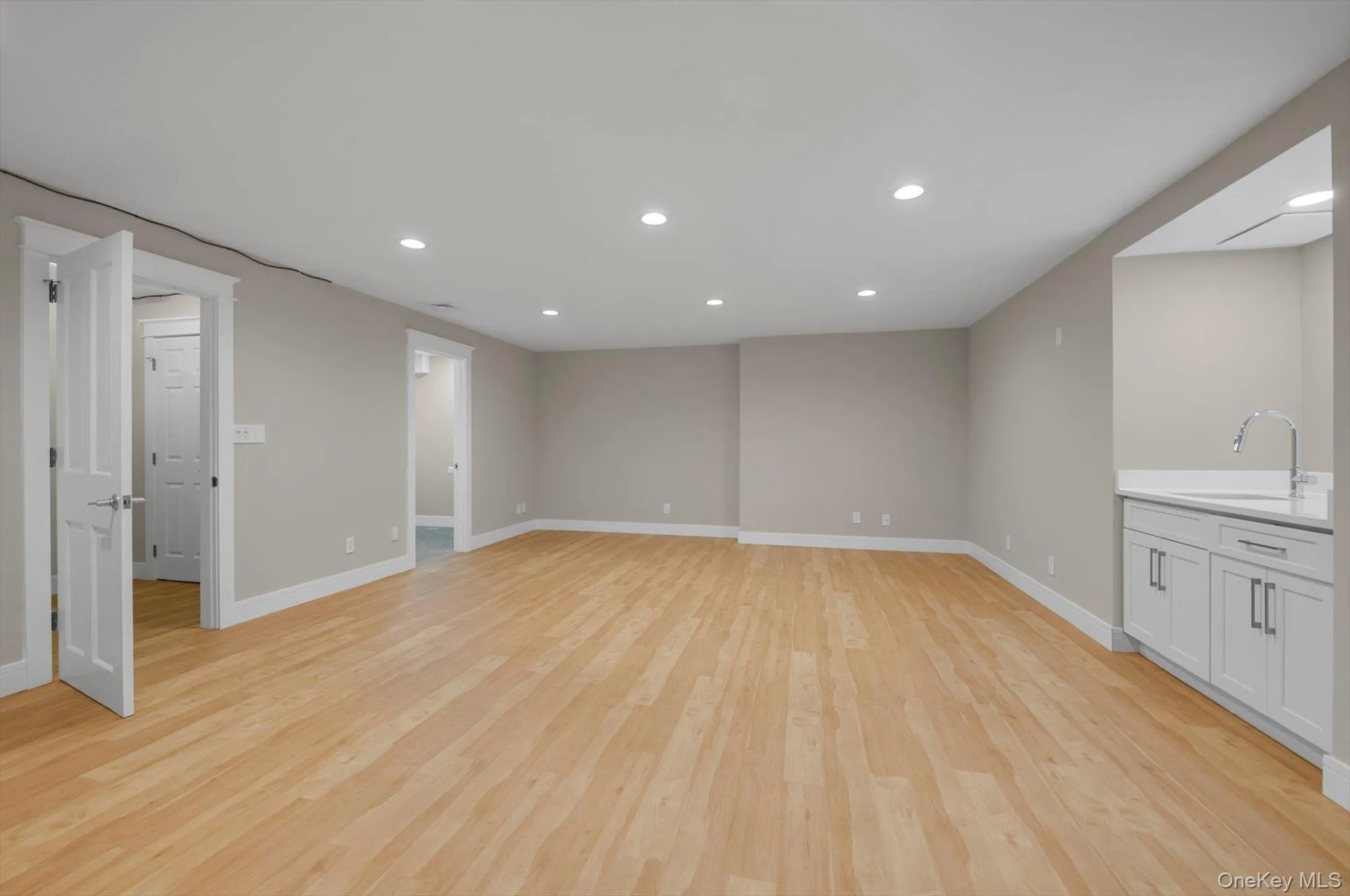 8 John Bean Court, North Hempstead, NY, 3 Bedrooms Bedrooms, 8 Rooms Rooms,3 BathroomsBathrooms,Residential,For Rent,John Bean,0,1056038 8 John Bean Court, North Hempstead, NY, 3 Bedrooms Bedrooms, 8 Rooms Rooms,3 BathroomsBathrooms,Residential,For Rent,John Bean,0,1056038
