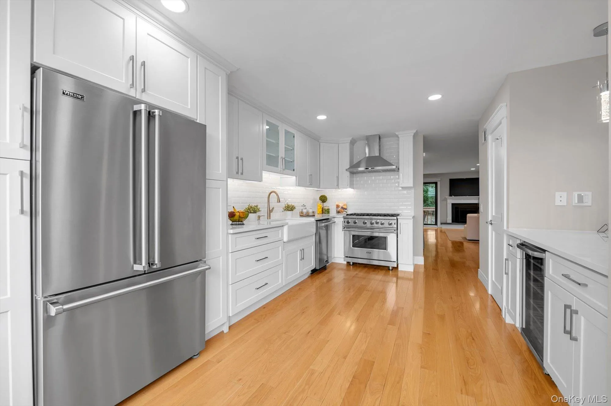8 John Bean Court, North Hempstead, NY, 3 Bedrooms Bedrooms, 8 Rooms Rooms,3 BathroomsBathrooms,Residential,For Rent,John Bean,0,1056038 8 John Bean Court, North Hempstead, NY, 3 Bedrooms Bedrooms, 8 Rooms Rooms,3 BathroomsBathrooms,Residential,For Rent,John Bean,0,1056038