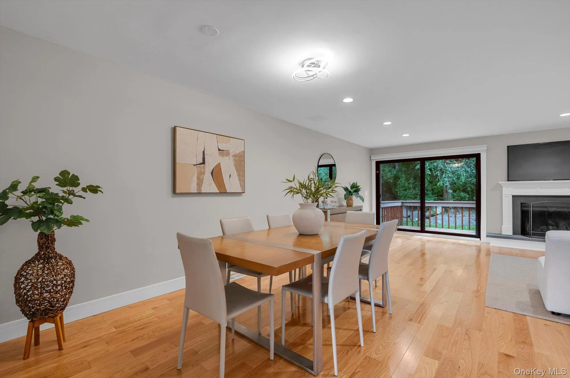 8 John Bean Court, North Hempstead, NY, 3 Bedrooms Bedrooms, 8 Rooms Rooms,3 BathroomsBathrooms,Residential,For Rent,John Bean,0,1056038 8 John Bean Court, North Hempstead, NY, 3 Bedrooms Bedrooms, 8 Rooms Rooms,3 BathroomsBathrooms,Residential,For Rent,John Bean,0,1056038