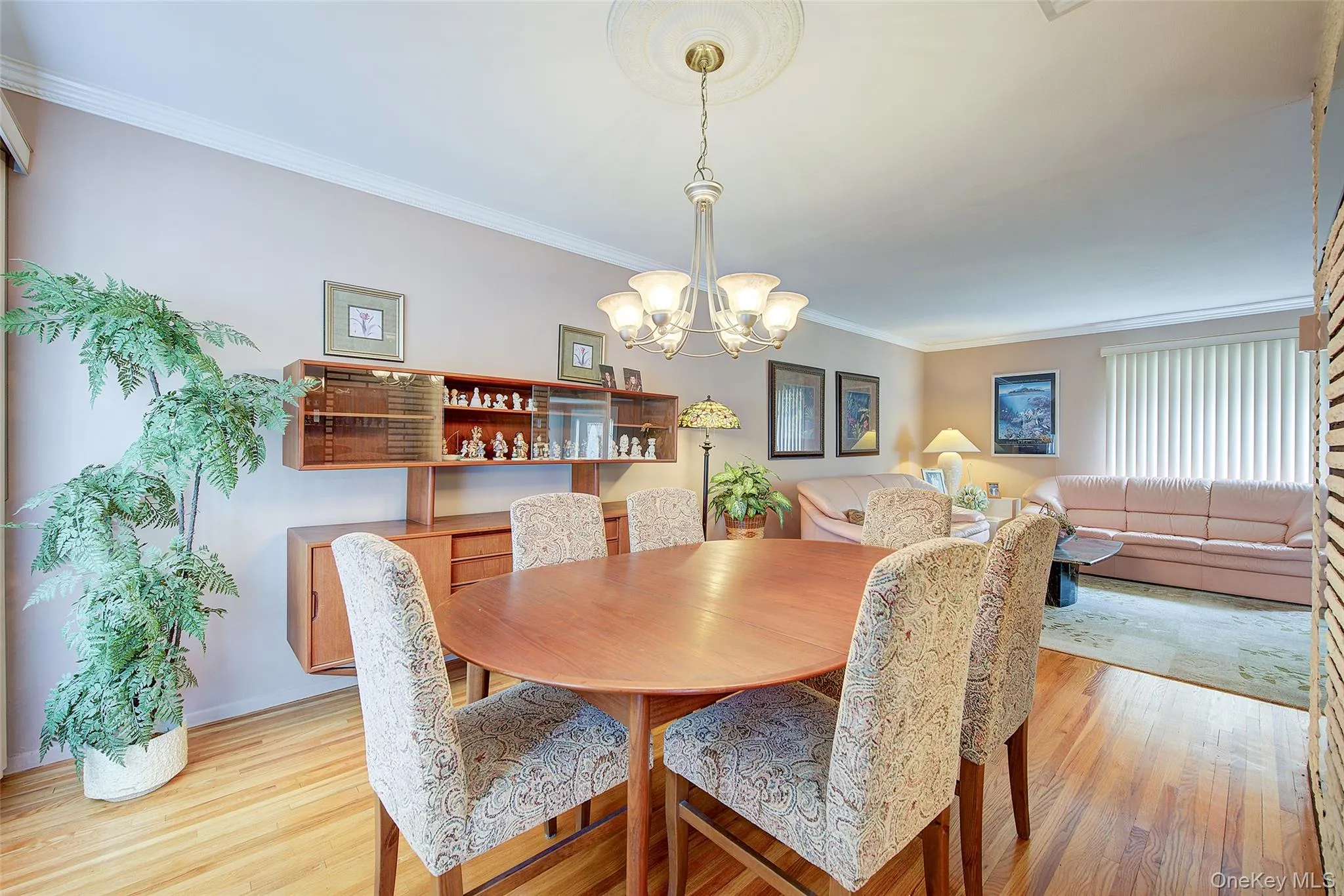 133 Kings Highway, Islip, NY, 4 Bedrooms Bedrooms, 7 Rooms Rooms,2 BathroomsBathrooms,Residential,For Rent,Kings,0,1056042 133 Kings Highway, Islip, NY, 4 Bedrooms Bedrooms, 7 Rooms Rooms,2 BathroomsBathrooms,Residential,For Rent,Kings,0,1056042