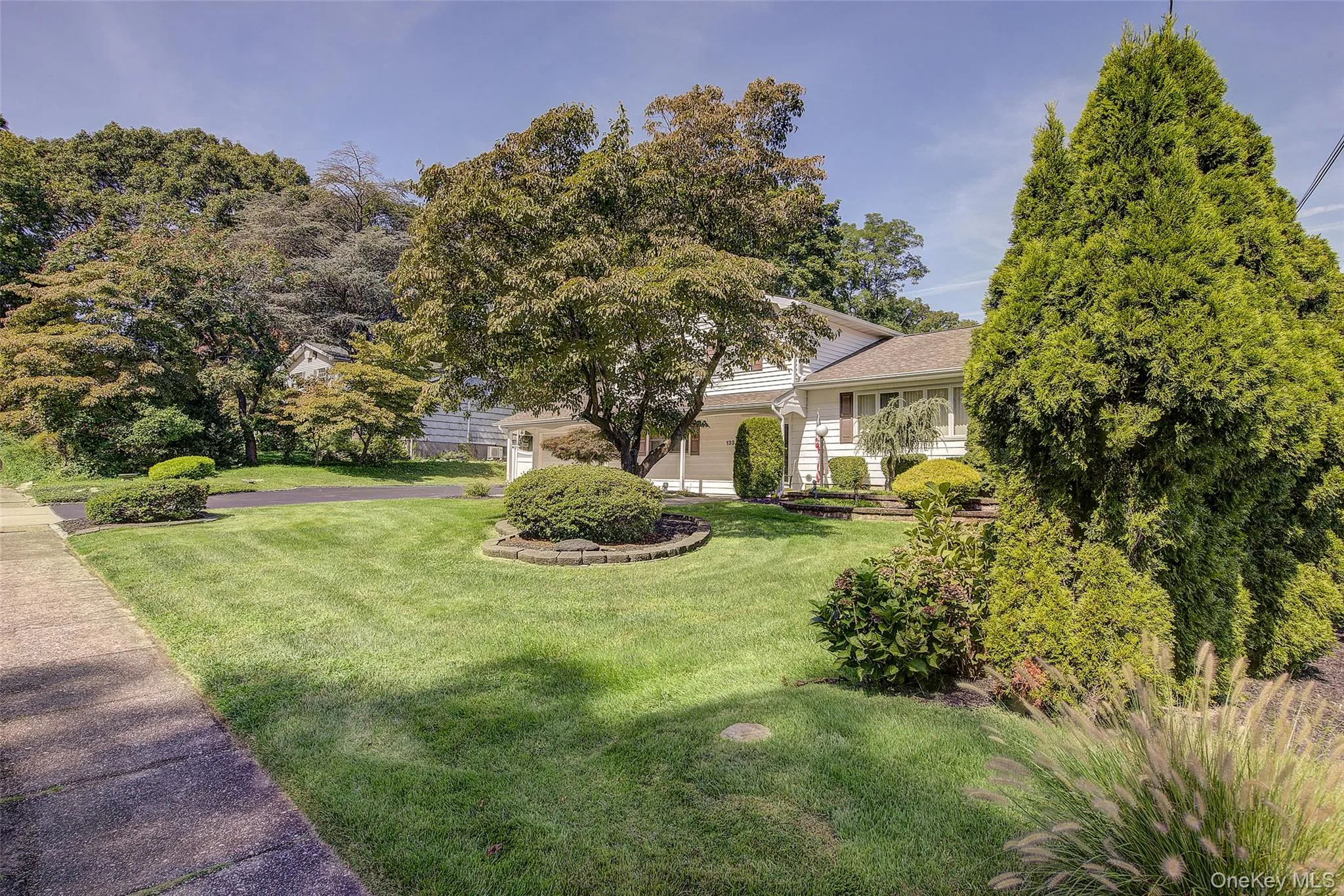 133 Kings Highway, Islip, NY, 4 Bedrooms Bedrooms, 7 Rooms Rooms,2 BathroomsBathrooms,Residential,For Rent,Kings,0,1056042 133 Kings Highway, Islip, NY, 4 Bedrooms Bedrooms, 7 Rooms Rooms,2 BathroomsBathrooms,Residential,For Rent,Kings,0,1056042