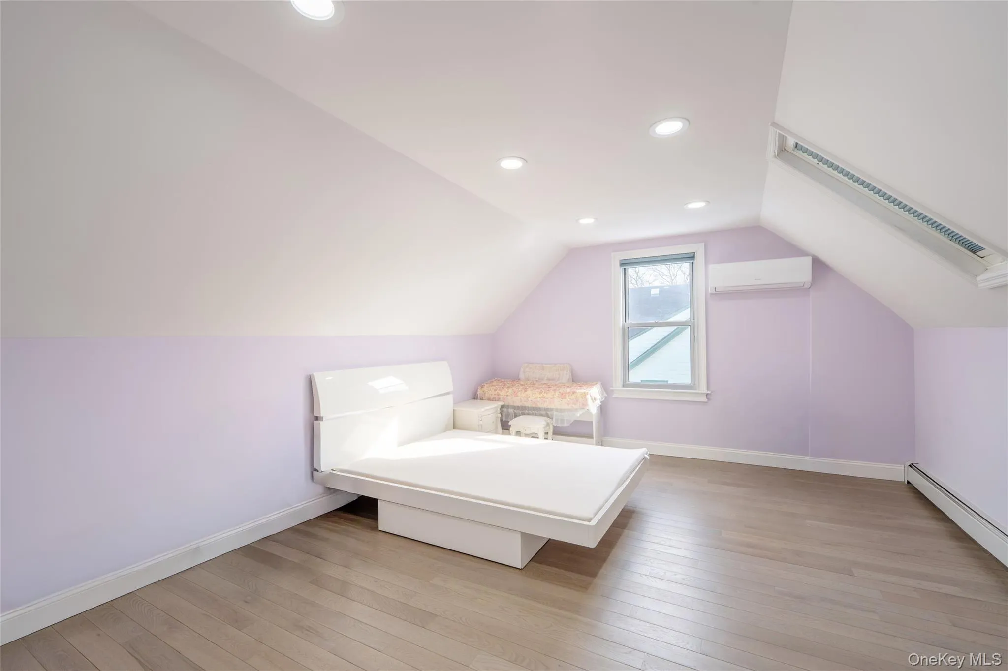 29-35 162nd Street, New York, NY, 4 Bedrooms Bedrooms, 8 Rooms Rooms,3 BathroomsBathrooms,Residential,For Rent,162nd,0,1056049 29-35 162nd Street, New York, NY, 4 Bedrooms Bedrooms, 8 Rooms Rooms,3 BathroomsBathrooms,Residential,For Rent,162nd,0,1056049