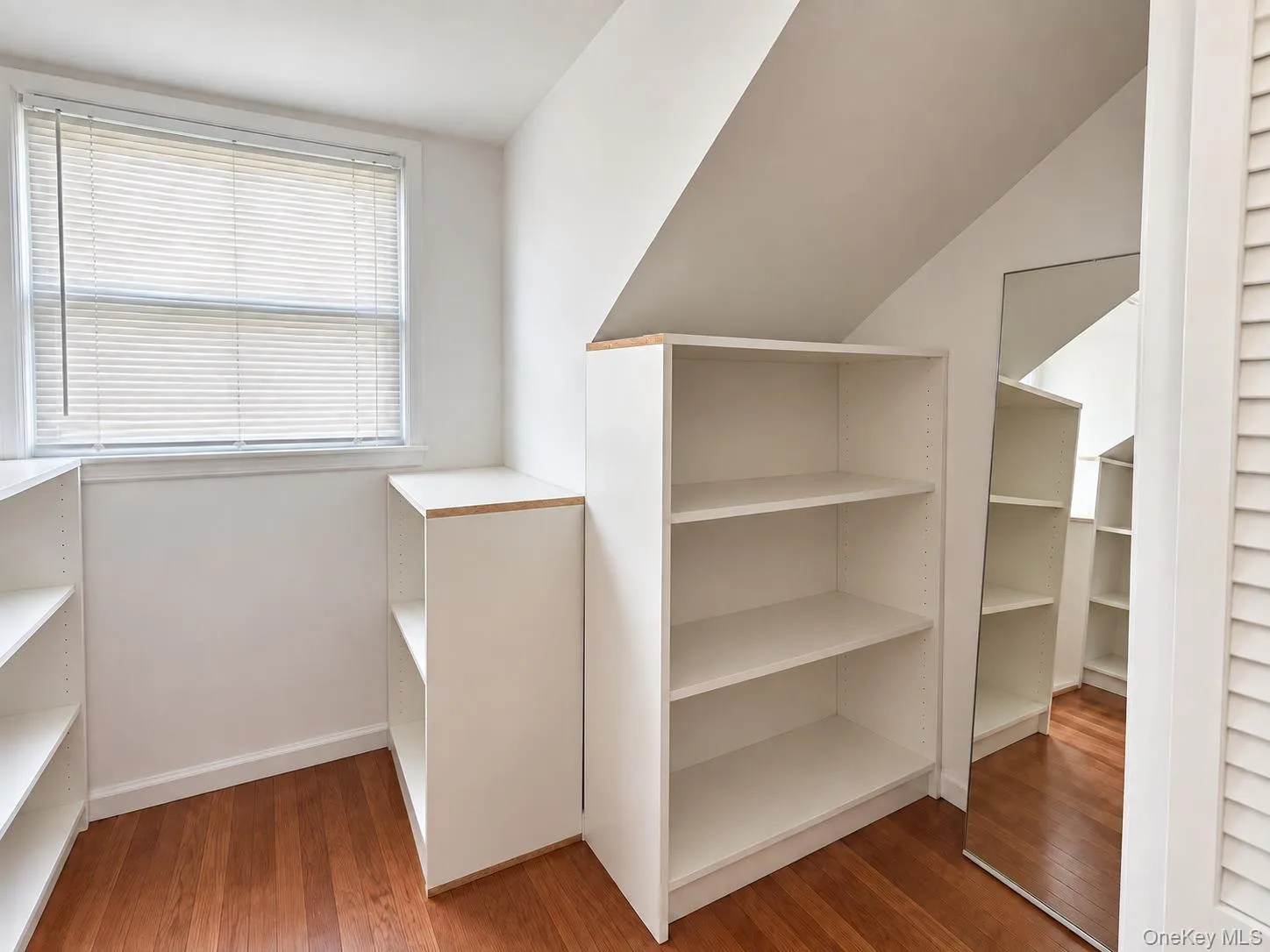145 Westbury Avenue, North Hempstead, NY, 4 Bedrooms Bedrooms, 6 Rooms Rooms,2 BathroomsBathrooms,Residential,For Rent,Westbury,0,1056054 145 Westbury Avenue, North Hempstead, NY, 4 Bedrooms Bedrooms, 6 Rooms Rooms,2 BathroomsBathrooms,Residential,For Rent,Westbury,0,1056054