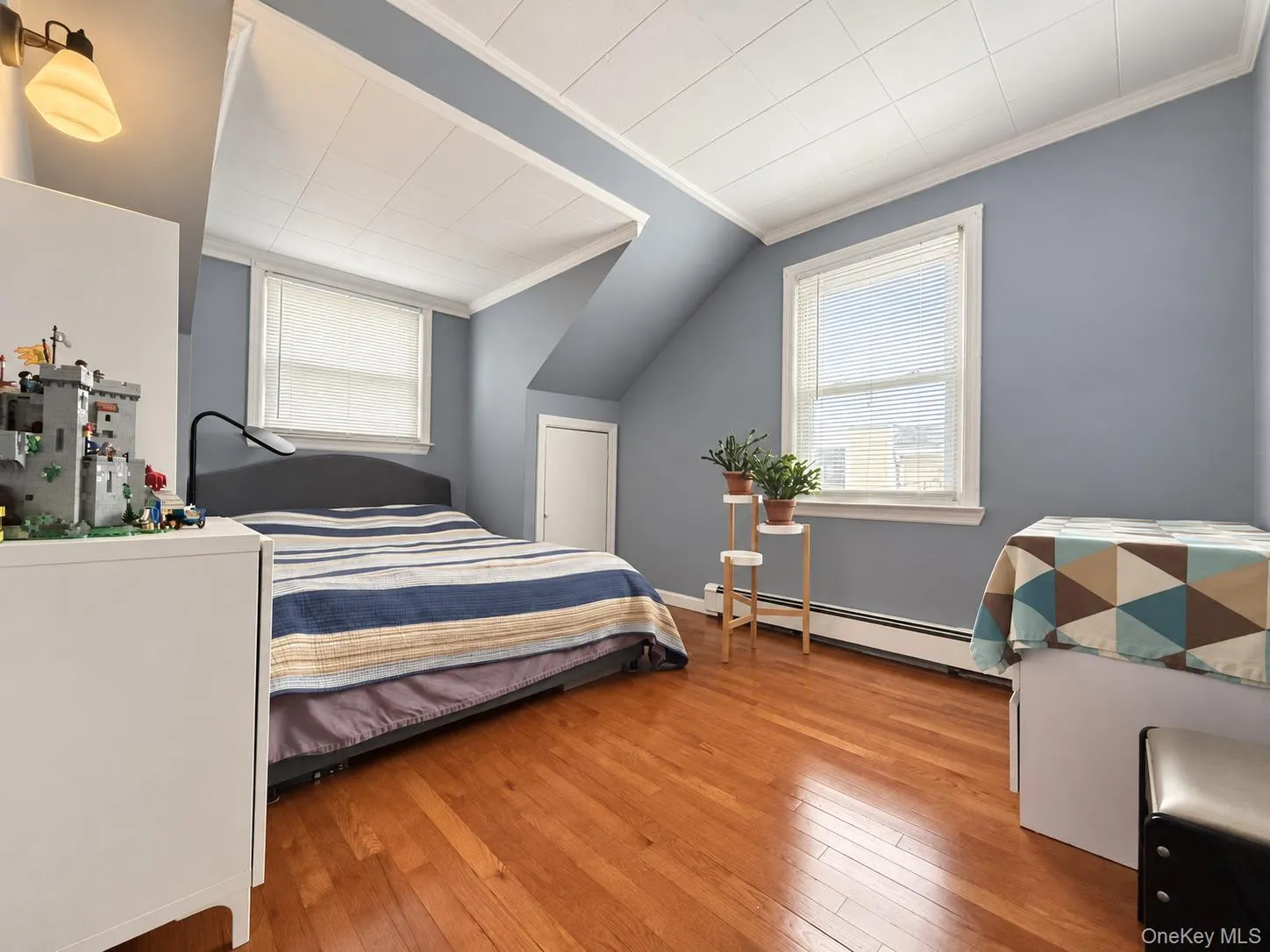 145 Westbury Avenue, North Hempstead, NY, 4 Bedrooms Bedrooms, 6 Rooms Rooms,2 BathroomsBathrooms,Residential,For Rent,Westbury,0,1056054 145 Westbury Avenue, North Hempstead, NY, 4 Bedrooms Bedrooms, 6 Rooms Rooms,2 BathroomsBathrooms,Residential,For Rent,Westbury,0,1056054