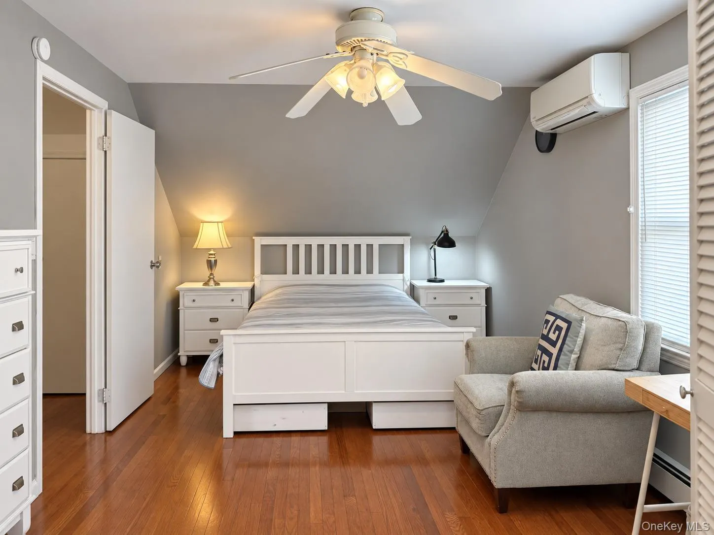 145 Westbury Avenue, North Hempstead, NY, 4 Bedrooms Bedrooms, 6 Rooms Rooms,2 BathroomsBathrooms,Residential,For Rent,Westbury,0,1056054 145 Westbury Avenue, North Hempstead, NY, 4 Bedrooms Bedrooms, 6 Rooms Rooms,2 BathroomsBathrooms,Residential,For Rent,Westbury,0,1056054