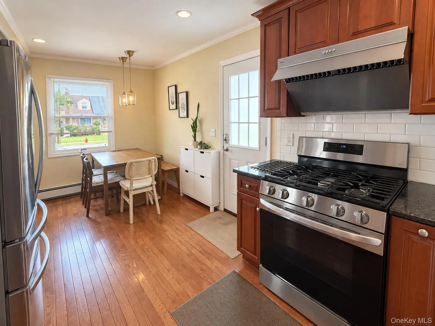 145 Westbury Avenue, North Hempstead, NY, 4 Bedrooms Bedrooms, 6 Rooms Rooms,2 BathroomsBathrooms,Residential,For Rent,Westbury,0,1056054 145 Westbury Avenue, North Hempstead, NY, 4 Bedrooms Bedrooms, 6 Rooms Rooms,2 BathroomsBathrooms,Residential,For Rent,Westbury,0,1056054