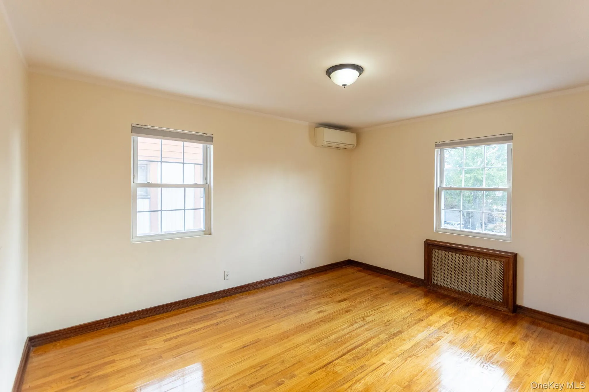 73-35 189th Street, New York, NY, 3 Bedrooms Bedrooms, 9 Rooms Rooms,1 BathroomBathrooms,Residential,For Rent,189th,0,1056057 73-35 189th Street, New York, NY, 3 Bedrooms Bedrooms, 9 Rooms Rooms,1 BathroomBathrooms,Residential,For Rent,189th,0,1056057