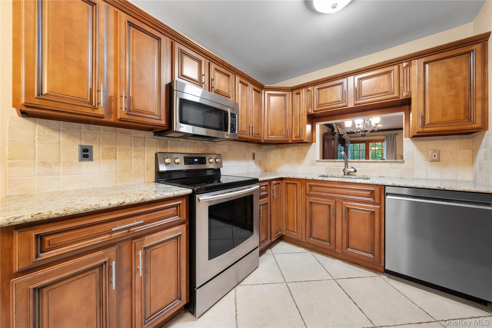 4 Lyndon Court, Islip, NY, 2 Bedrooms Bedrooms, 4 Rooms Rooms,2 BathroomsBathrooms,Residential,For Rent,Lyndon,0,1056058 4 Lyndon Court, Islip, NY, 2 Bedrooms Bedrooms, 4 Rooms Rooms,2 BathroomsBathrooms,Residential,For Rent,Lyndon,0,1056058