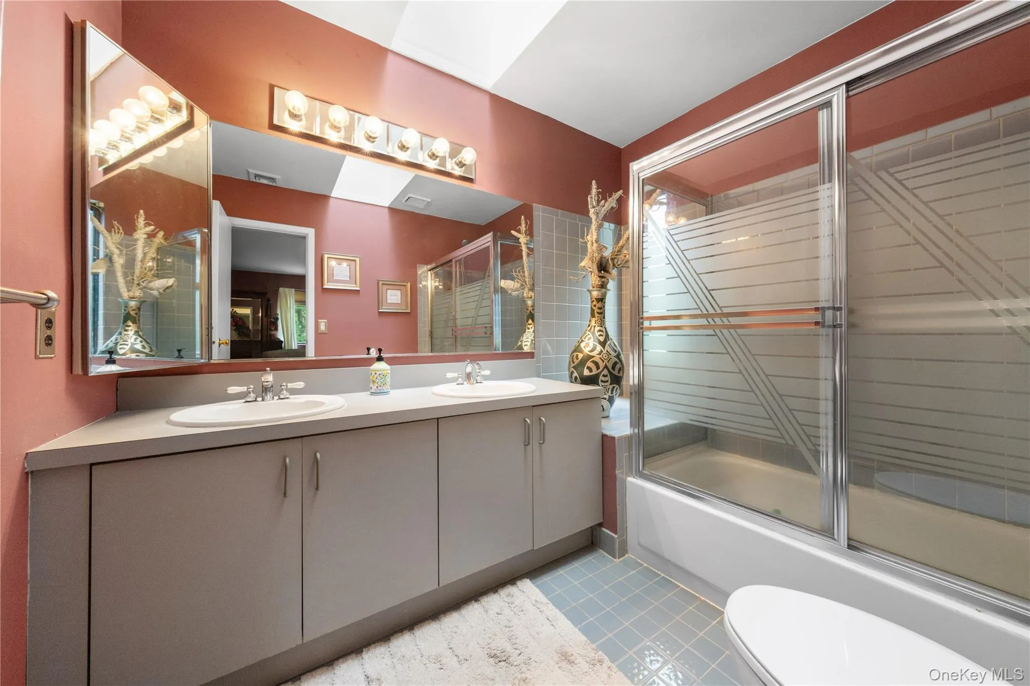 4 Lyndon Court, Islip, NY, 2 Bedrooms Bedrooms, 4 Rooms Rooms,2 BathroomsBathrooms,Residential,For Rent,Lyndon,0,1056058 4 Lyndon Court, Islip, NY, 2 Bedrooms Bedrooms, 4 Rooms Rooms,2 BathroomsBathrooms,Residential,For Rent,Lyndon,0,1056058