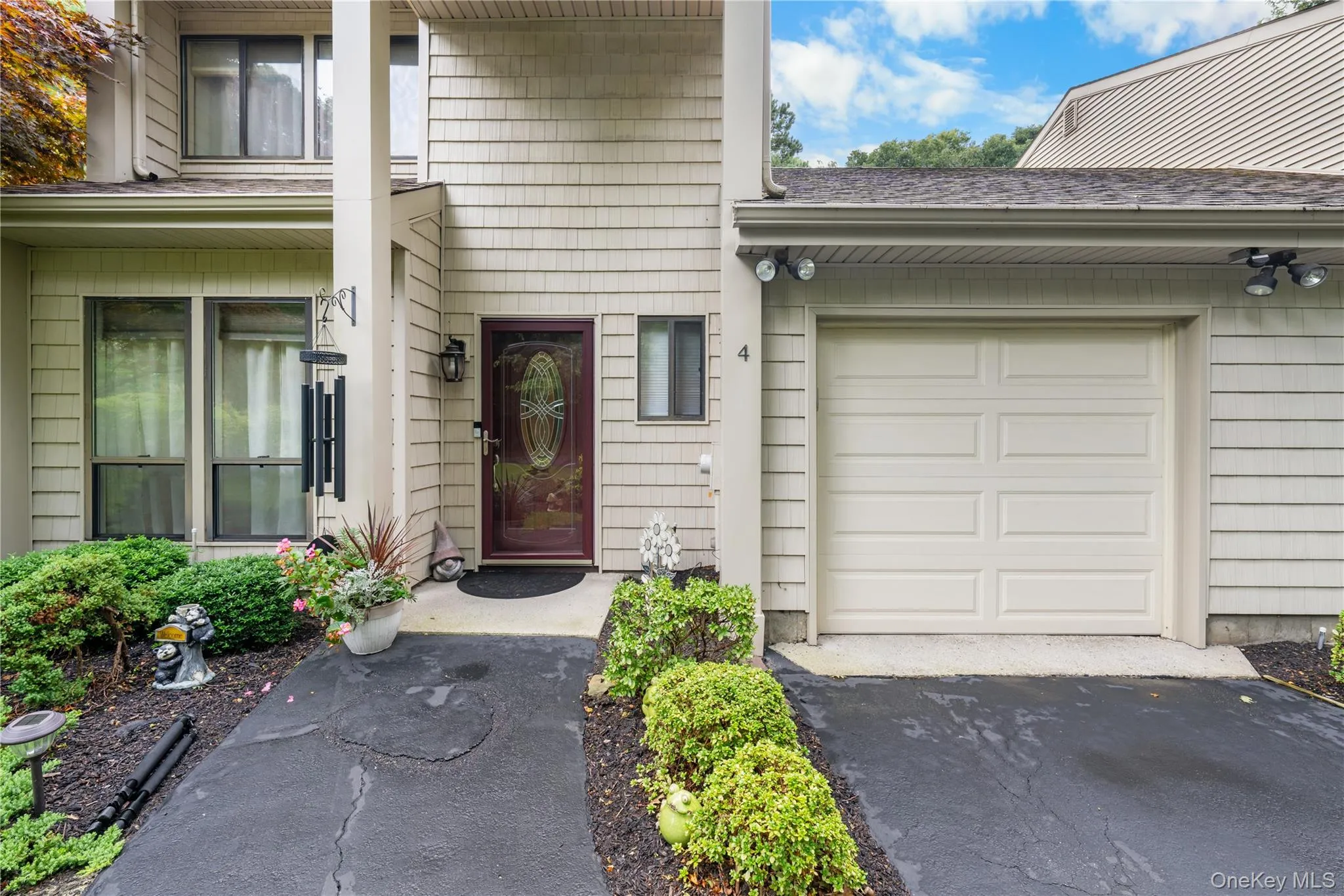 4 Lyndon Court, Islip, NY, 2 Bedrooms Bedrooms, 4 Rooms Rooms,2 BathroomsBathrooms,Residential,For Rent,Lyndon,0,1056058 4 Lyndon Court, Islip, NY, 2 Bedrooms Bedrooms, 4 Rooms Rooms,2 BathroomsBathrooms,Residential,For Rent,Lyndon,0,1056058