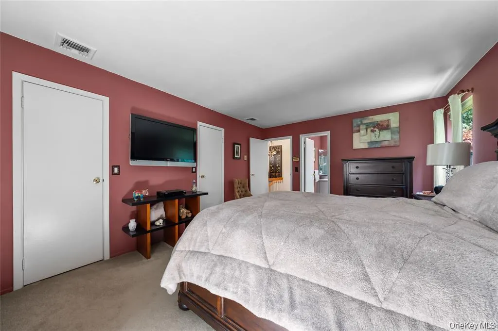 4 Lyndon Court, Islip, NY, 2 Bedrooms Bedrooms, 4 Rooms Rooms,2 BathroomsBathrooms,Residential,For Rent,Lyndon,0,1056058 4 Lyndon Court, Islip, NY, 2 Bedrooms Bedrooms, 4 Rooms Rooms,2 BathroomsBathrooms,Residential,For Rent,Lyndon,0,1056058