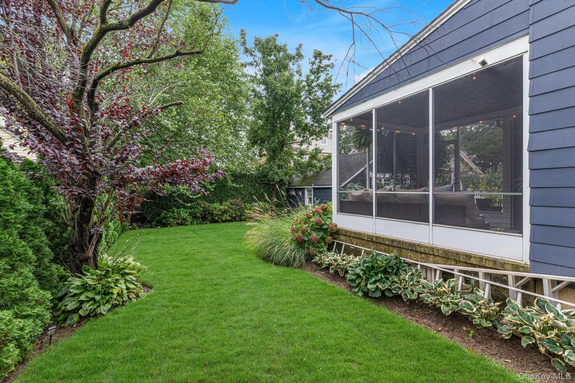 91 Geranium Avenue, Hempstead, NY, 3 Bedrooms Bedrooms, 7 Rooms Rooms,1 BathroomBathrooms,Residential,For Rent,Geranium,0,1056059 91 Geranium Avenue, Hempstead, NY, 3 Bedrooms Bedrooms, 7 Rooms Rooms,1 BathroomBathrooms,Residential,For Rent,Geranium,0,1056059