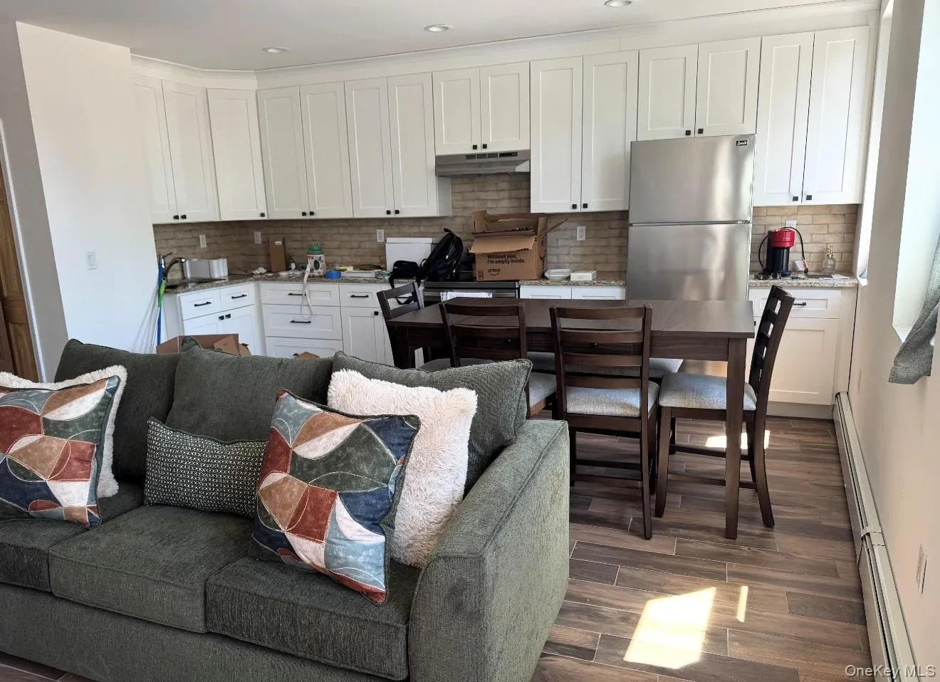 106 Hempstead Turnpike, Hempstead, NY, 1 Bedroom Bedrooms, 4 Room Rooms,1 BathroomBathrooms,Residential Lease,For Rent,Hempstead,0,1056061 106 Hempstead Turnpike, Hempstead, NY, 1 Bedroom Bedrooms, 4 Room Rooms,1 BathroomBathrooms,Residential Lease,For Rent,Hempstead,0,1056061