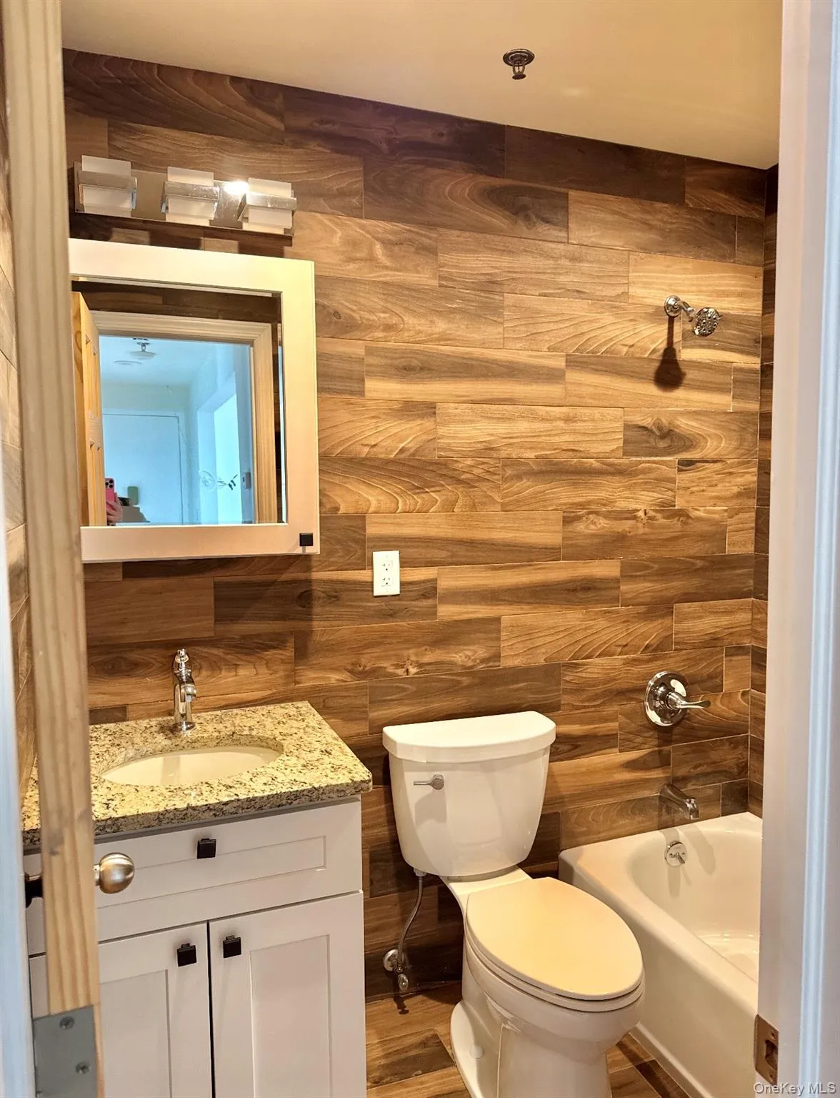 106 Hempstead Turnpike, Hempstead, NY, 1 Bedroom Bedrooms, 4 Room Rooms,1 BathroomBathrooms,Residential Lease,For Rent,Hempstead,0,1056061 106 Hempstead Turnpike, Hempstead, NY, 1 Bedroom Bedrooms, 4 Room Rooms,1 BathroomBathrooms,Residential Lease,For Rent,Hempstead,0,1056061