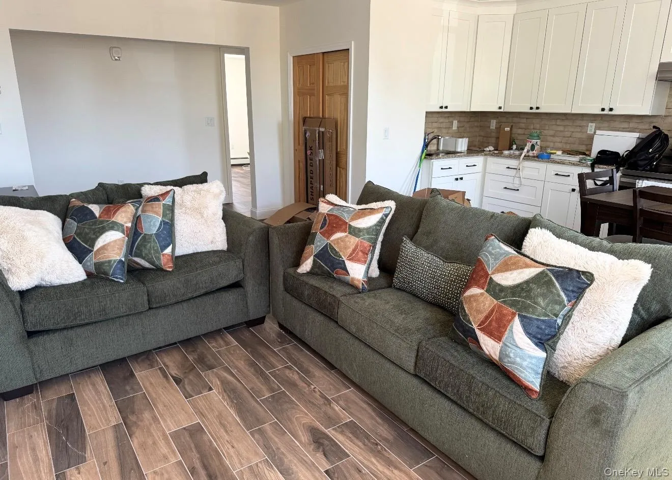 106 Hempstead Turnpike, Hempstead, NY, 1 Bedroom Bedrooms, 4 Room Rooms,1 BathroomBathrooms,Residential Lease,For Rent,Hempstead,0,1056061 106 Hempstead Turnpike, Hempstead, NY, 1 Bedroom Bedrooms, 4 Room Rooms,1 BathroomBathrooms,Residential Lease,For Rent,Hempstead,0,1056061