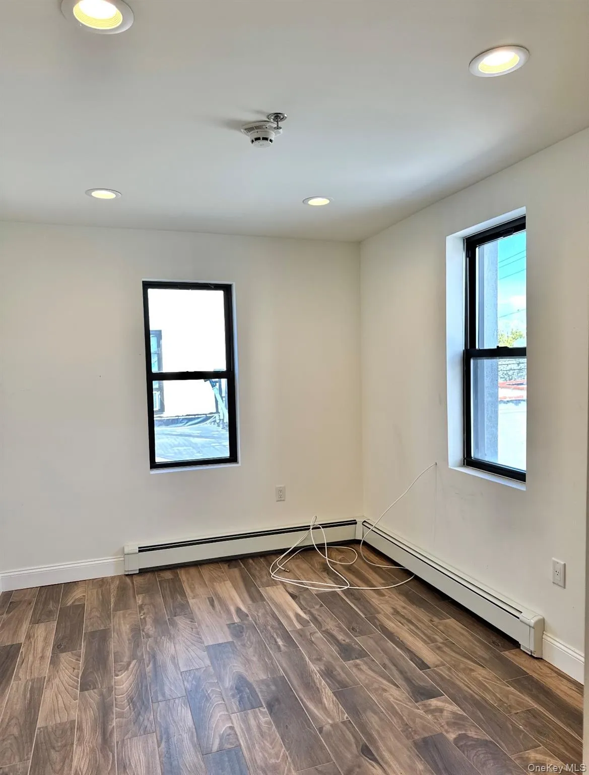 106 Hempstead Turnpike, Hempstead, NY, 1 Bedroom Bedrooms, 4 Room Rooms,1 BathroomBathrooms,Residential Lease,For Rent,Hempstead,0,1056061 106 Hempstead Turnpike, Hempstead, NY, 1 Bedroom Bedrooms, 4 Room Rooms,1 BathroomBathrooms,Residential Lease,For Rent,Hempstead,0,1056061