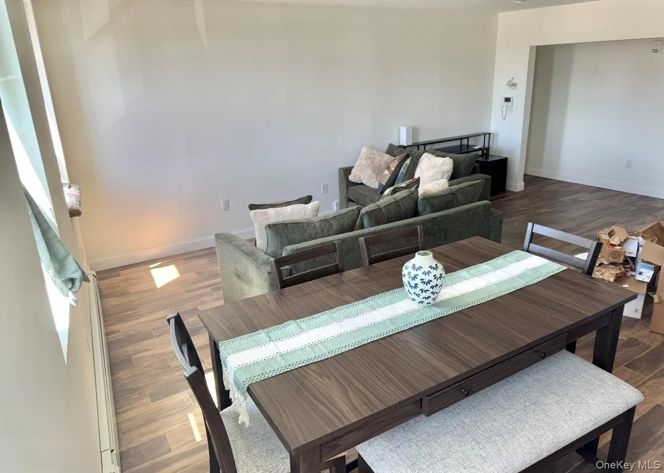 106 Hempstead Turnpike, Hempstead, NY, 1 Bedroom Bedrooms, 4 Room Rooms,1 BathroomBathrooms,Residential Lease,For Rent,Hempstead,0,1056061 106 Hempstead Turnpike, Hempstead, NY, 1 Bedroom Bedrooms, 4 Room Rooms,1 BathroomBathrooms,Residential Lease,For Rent,Hempstead,0,1056061
