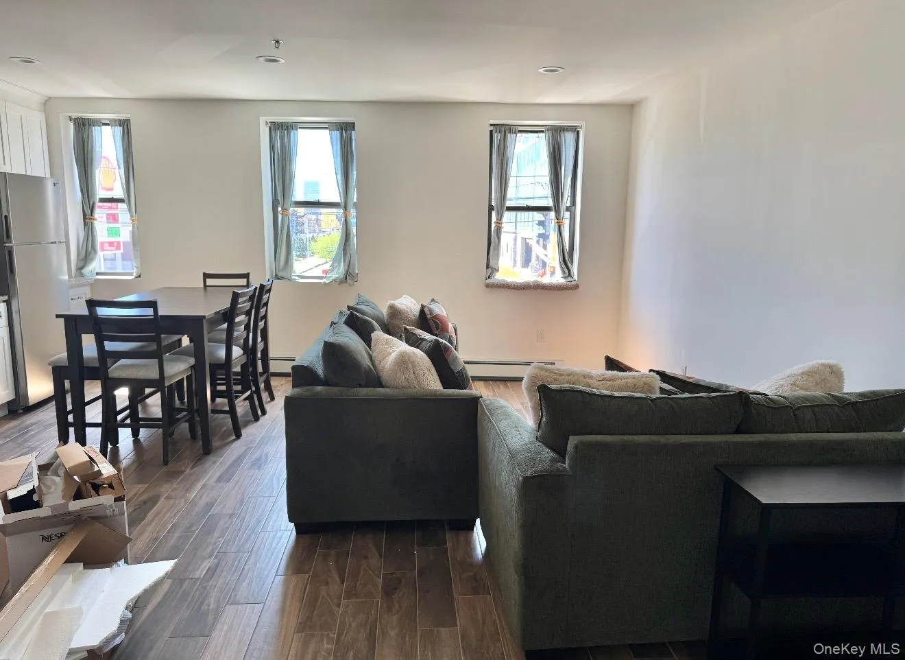 106 Hempstead Turnpike, Hempstead, NY, 1 Bedroom Bedrooms, 4 Room Rooms,1 BathroomBathrooms,Residential Lease,For Rent,Hempstead,0,1056061 106 Hempstead Turnpike, Hempstead, NY, 1 Bedroom Bedrooms, 4 Room Rooms,1 BathroomBathrooms,Residential Lease,For Rent,Hempstead,0,1056061