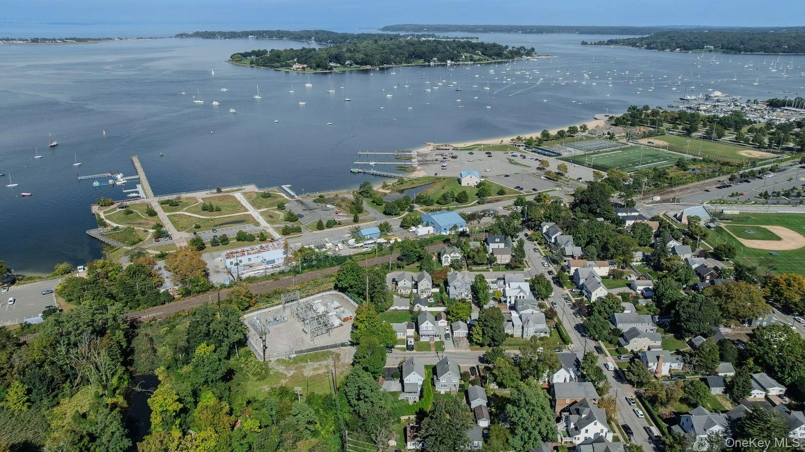 19 Willow Place, Oyster Bay, NY, 3 Bedrooms Bedrooms, 7 Rooms Rooms,1 BathroomBathrooms,Residential,For Rent,Willow,0,1056065 19 Willow Place, Oyster Bay, NY, 3 Bedrooms Bedrooms, 7 Rooms Rooms,1 BathroomBathrooms,Residential,For Rent,Willow,0,1056065