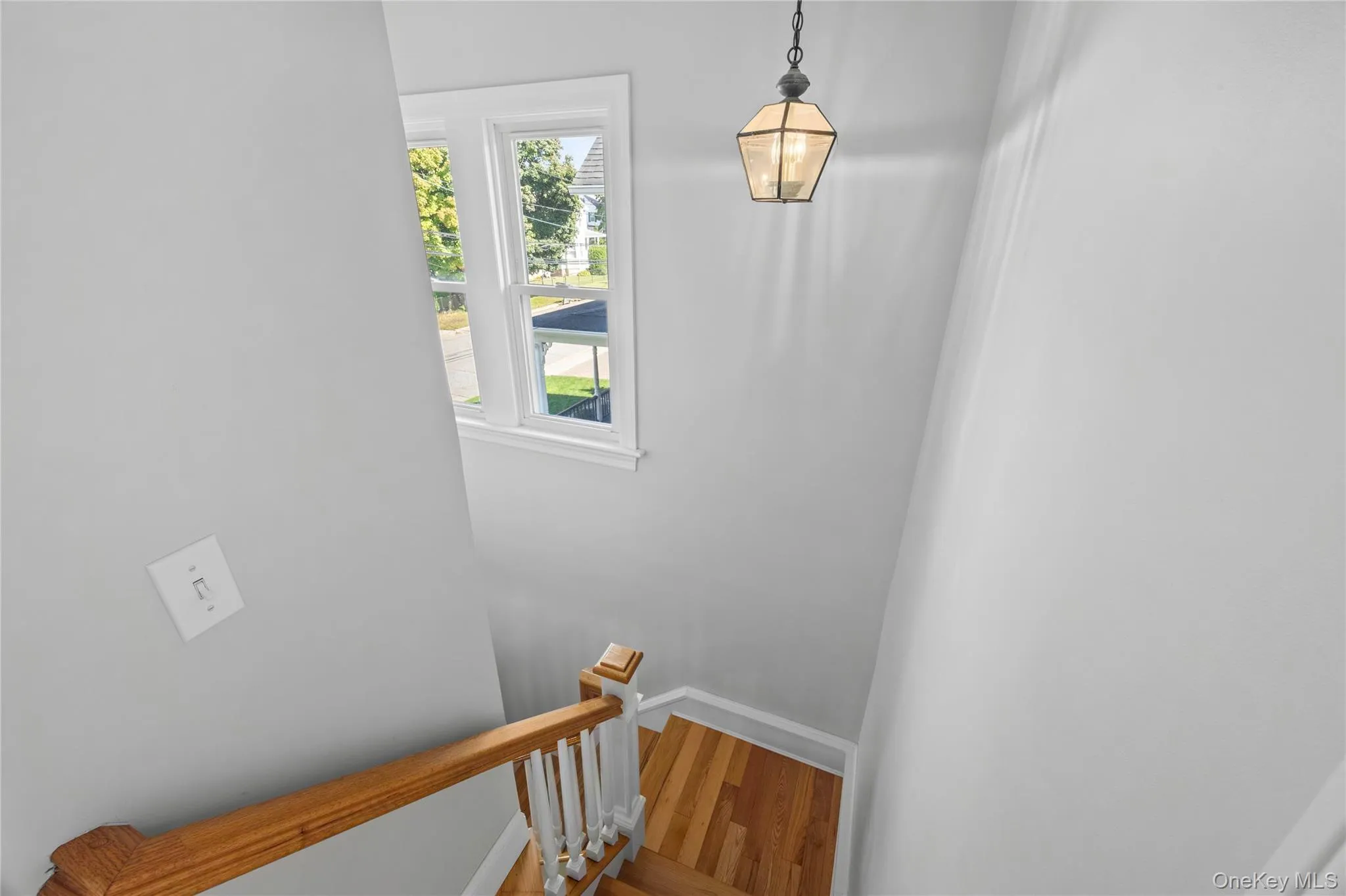 19 Willow Place, Oyster Bay, NY, 3 Bedrooms Bedrooms, 7 Rooms Rooms,1 BathroomBathrooms,Residential,For Rent,Willow,0,1056065 19 Willow Place, Oyster Bay, NY, 3 Bedrooms Bedrooms, 7 Rooms Rooms,1 BathroomBathrooms,Residential,For Rent,Willow,0,1056065