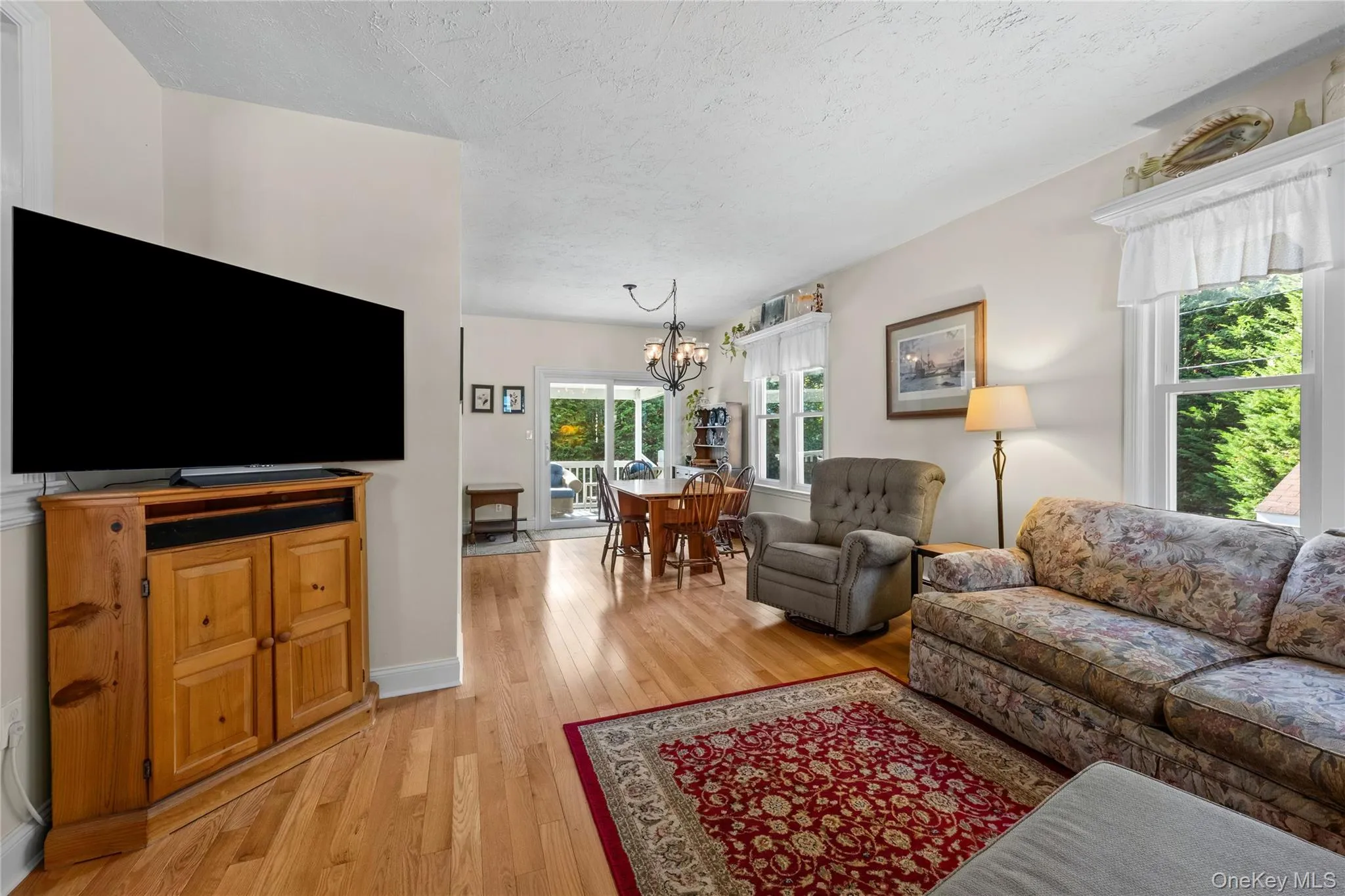 19 Willow Place, Oyster Bay, NY, 3 Bedrooms Bedrooms, 7 Rooms Rooms,1 BathroomBathrooms,Residential,For Rent,Willow,0,1056065 19 Willow Place, Oyster Bay, NY, 3 Bedrooms Bedrooms, 7 Rooms Rooms,1 BathroomBathrooms,Residential,For Rent,Willow,0,1056065