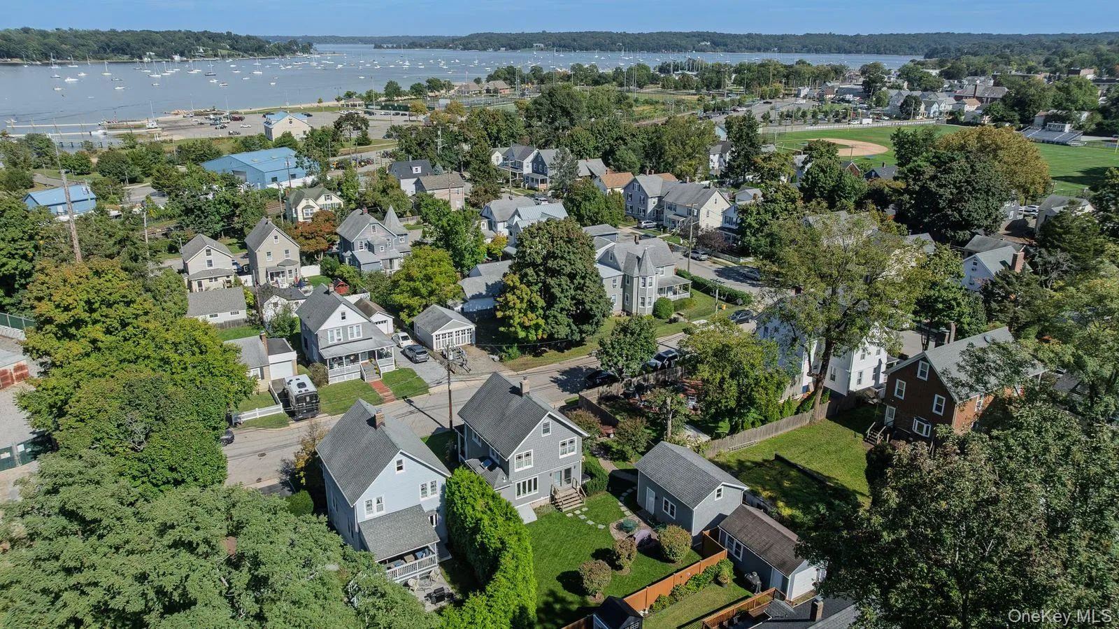 19 Willow Place, Oyster Bay, NY, 3 Bedrooms Bedrooms, 7 Rooms Rooms,1 BathroomBathrooms,Residential,For Rent,Willow,0,1056065 19 Willow Place, Oyster Bay, NY, 3 Bedrooms Bedrooms, 7 Rooms Rooms,1 BathroomBathrooms,Residential,For Rent,Willow,0,1056065