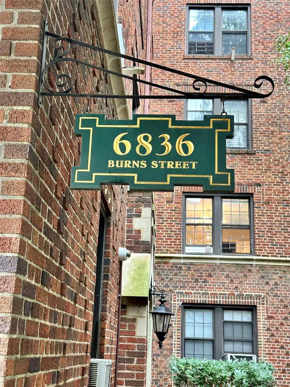 68-36 Burns, New York, NY, 1 Bedroom Bedrooms, 3 Rooms Rooms,1 BathroomBathrooms,Residential,For Rent,Burns,0,1056074 68-36 Burns, New York, NY, 1 Bedroom Bedrooms, 3 Rooms Rooms,1 BathroomBathrooms,Residential,For Rent,Burns,0,1056074