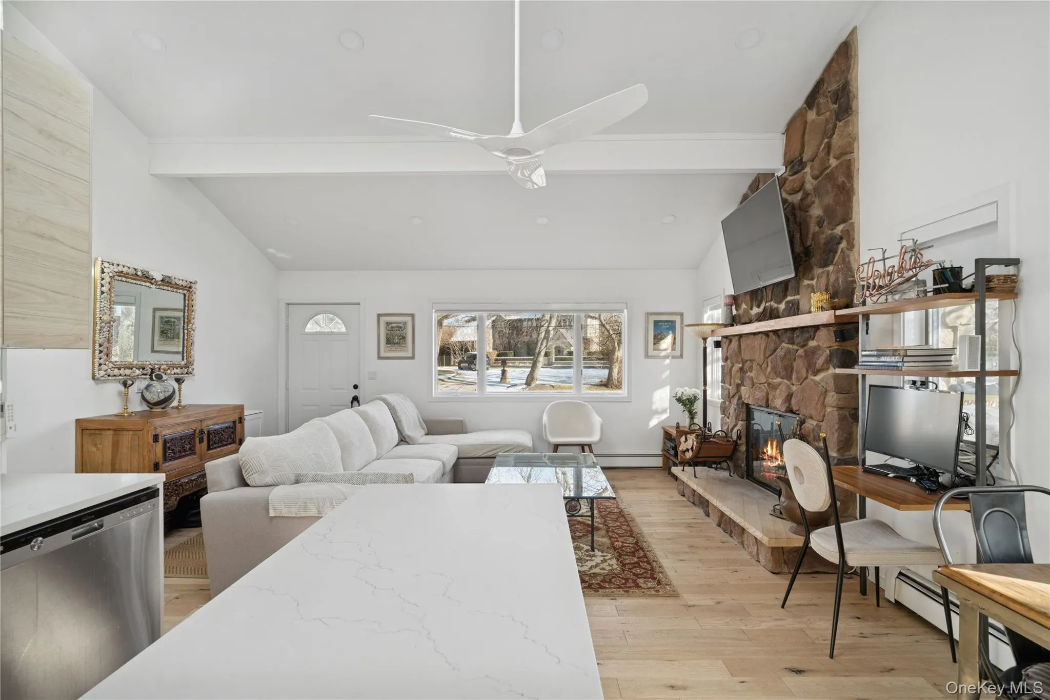 45 Fairlawn Drive, East Hampton, NY, 3 Bedroom Bedrooms, 3 Room Rooms,3 BathroomBathrooms,Residential Lease,For Rent,Fairlawn,0,1056075 45 Fairlawn Drive, East Hampton, NY, 3 Bedroom Bedrooms, 3 Room Rooms,3 BathroomBathrooms,Residential Lease,For Rent,Fairlawn,0,1056075