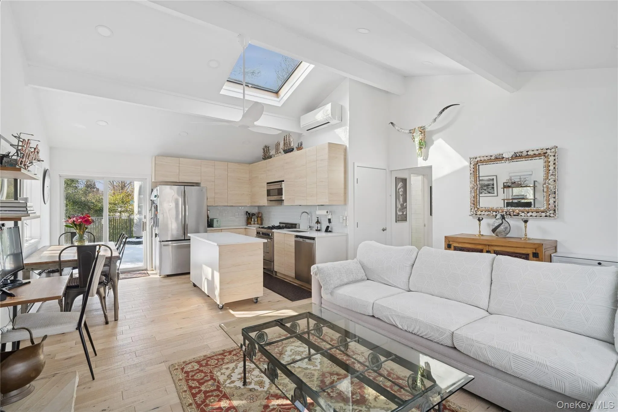 45 Fairlawn Drive, East Hampton, NY, 3 Bedroom Bedrooms, 3 Room Rooms,3 BathroomBathrooms,Residential Lease,For Rent,Fairlawn,0,1056075 45 Fairlawn Drive, East Hampton, NY, 3 Bedroom Bedrooms, 3 Room Rooms,3 BathroomBathrooms,Residential Lease,For Rent,Fairlawn,0,1056075