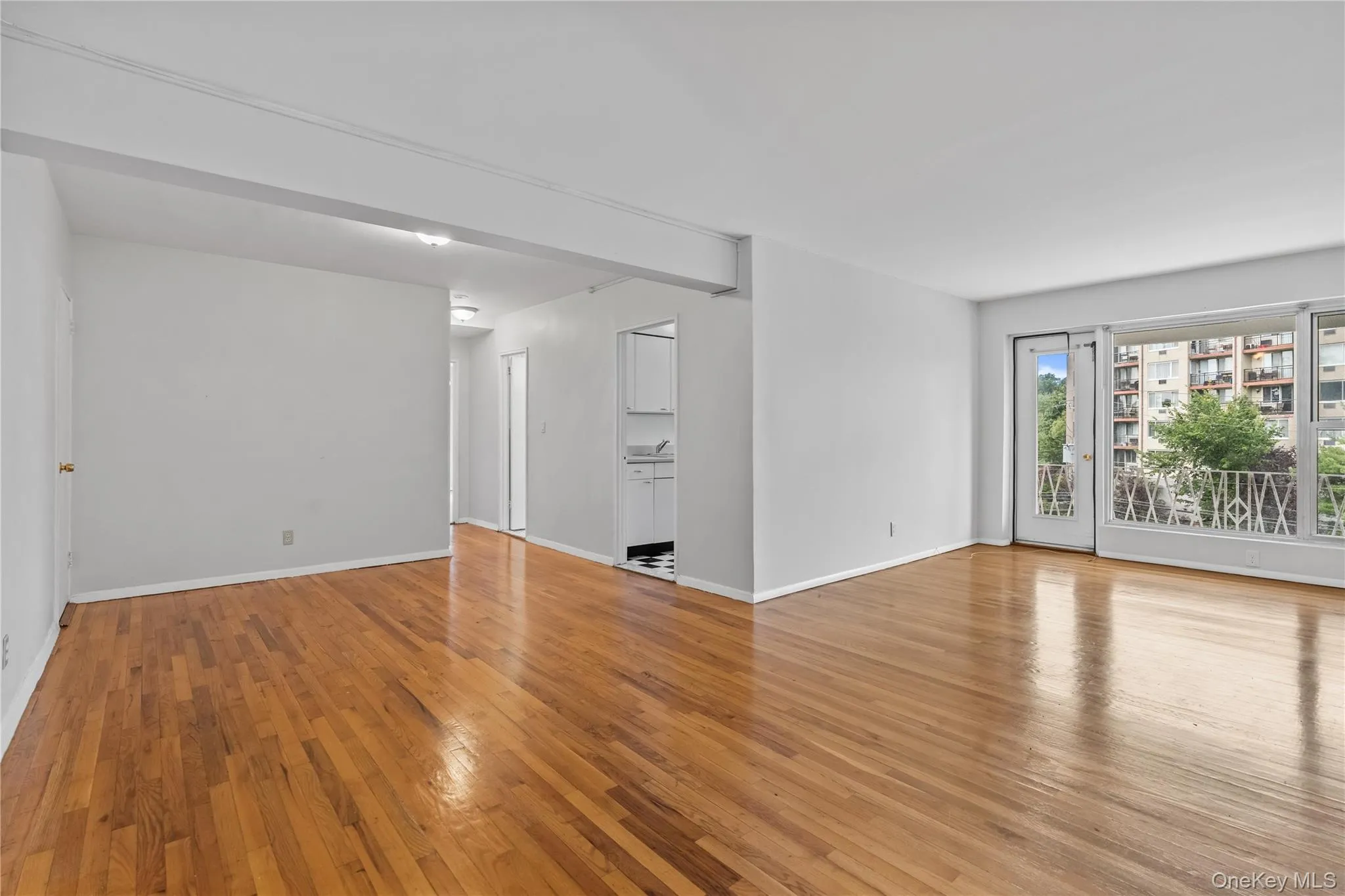 720 Pelham Road, New Rochelle, NY, 2 Bedrooms Bedrooms, 4 Rooms Rooms,1 BathroomBathrooms,Residential Lease,For Rent,Pelham,0,1056077 720 Pelham Road, New Rochelle, NY, 2 Bedrooms Bedrooms, 4 Rooms Rooms,1 BathroomBathrooms,Residential Lease,For Rent,Pelham,0,1056077