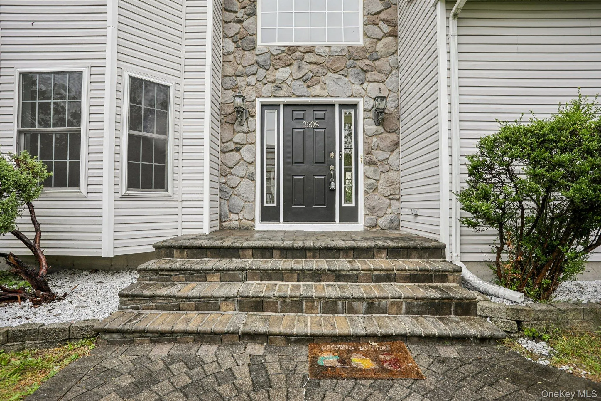 Beautiful paver walkway and steps/landing Beautiful paver walkway and steps/landing