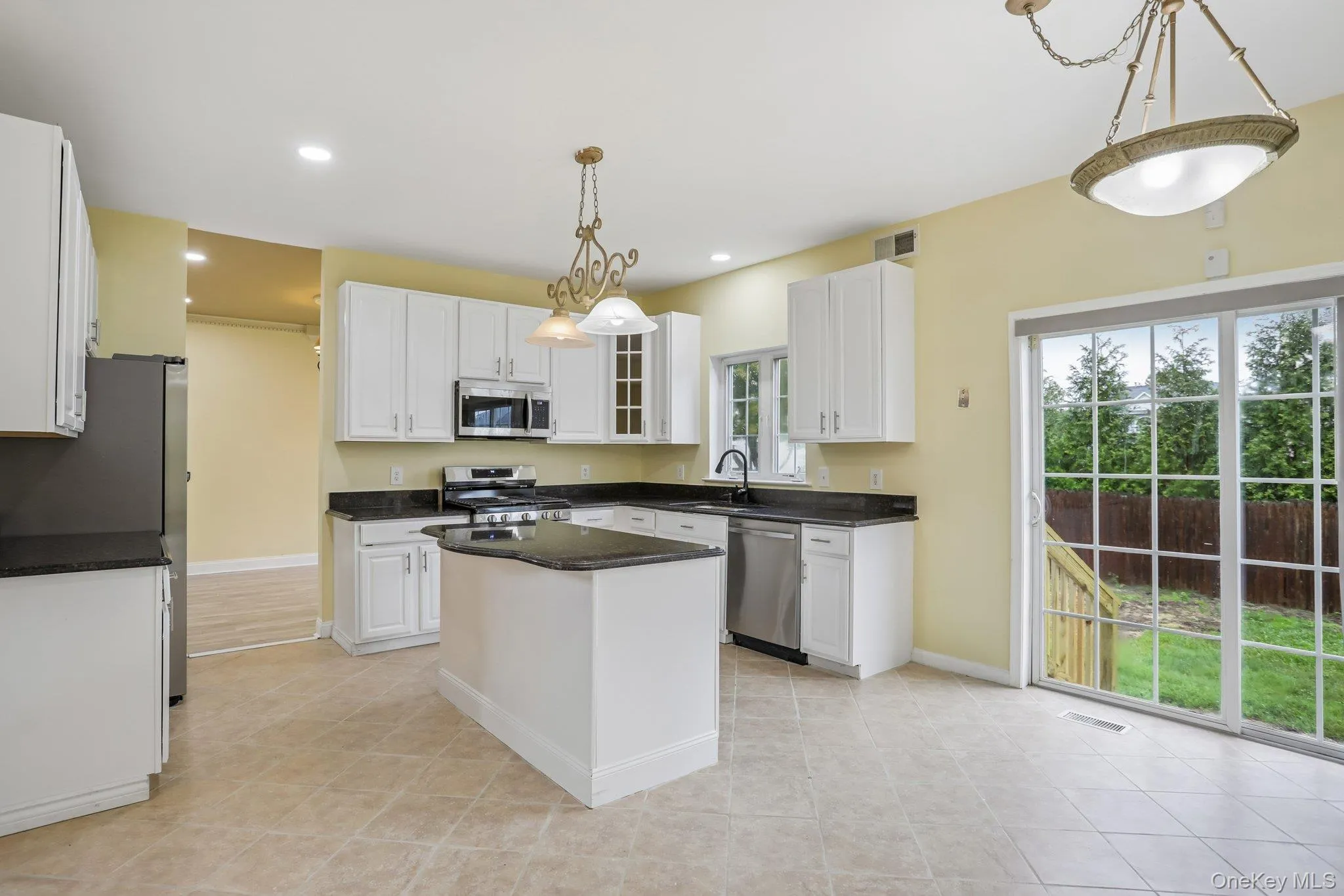 2508 Constitution Way, New Windsor, NY, 4 Bedrooms Bedrooms, 9 Rooms Rooms,2 BathroomsBathrooms,Residential,For Rent,Constitution,0,1056079 2508 Constitution Way, New Windsor, NY, 4 Bedrooms Bedrooms, 9 Rooms Rooms,2 BathroomsBathrooms,Residential,For Rent,Constitution,0,1056079