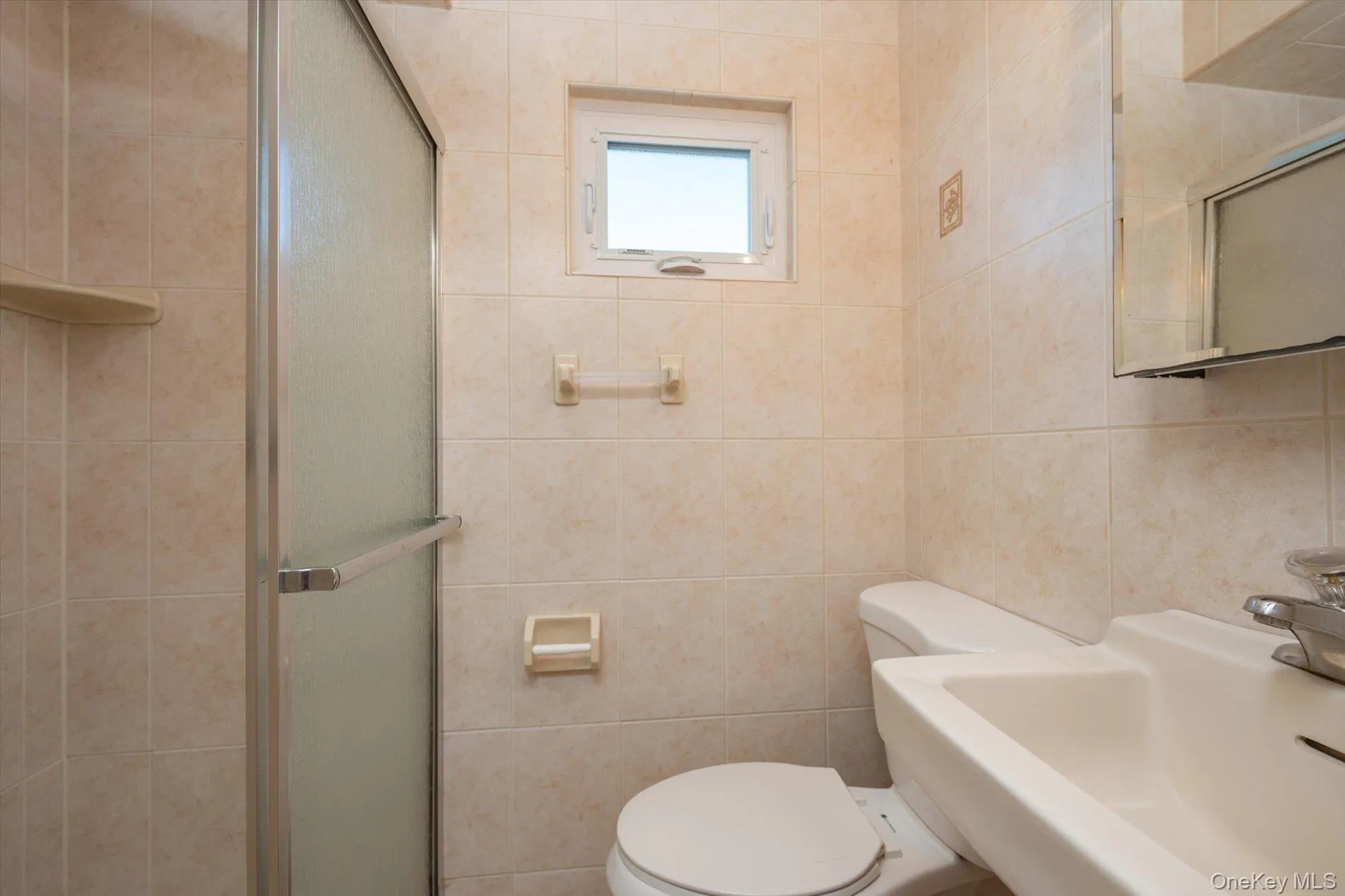 46 Hunter Lane, Oyster Bay, NY, 3 Bedrooms Bedrooms, 6 Rooms Rooms,2 BathroomsBathrooms,Residential,For Rent,Hunter,0,1056081 46 Hunter Lane, Oyster Bay, NY, 3 Bedrooms Bedrooms, 6 Rooms Rooms,2 BathroomsBathrooms,Residential,For Rent,Hunter,0,1056081