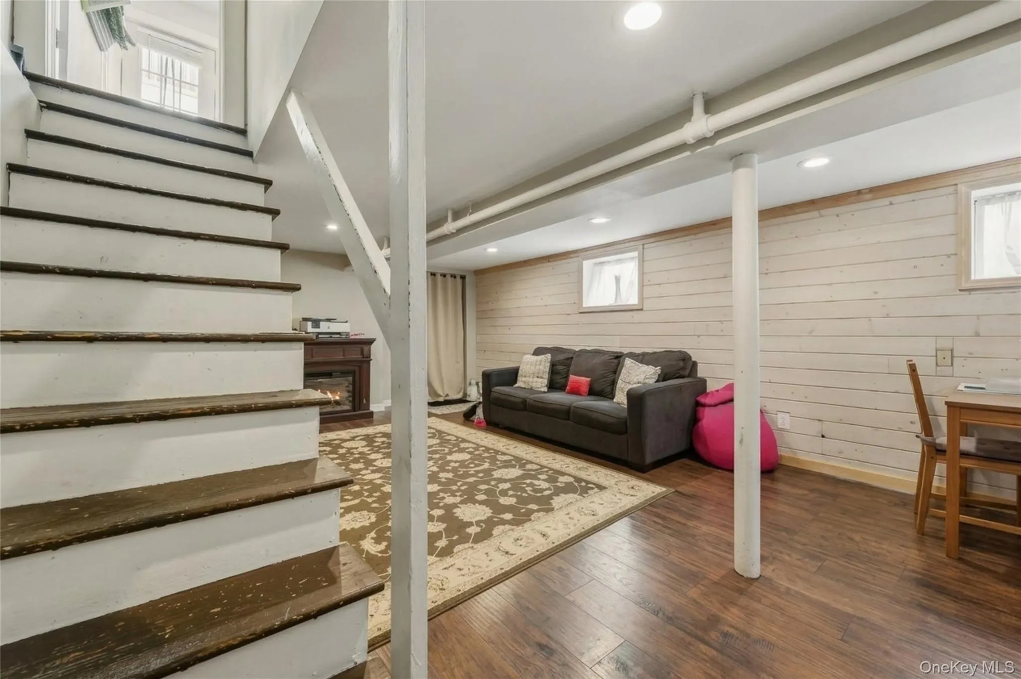 51 Sterling Avenue, Yonkers, NY, 3 Bedrooms Bedrooms, 8 Rooms Rooms,2 BathroomsBathrooms,Residential,For Rent,Sterling,0,1056086 51 Sterling Avenue, Yonkers, NY, 3 Bedrooms Bedrooms, 8 Rooms Rooms,2 BathroomsBathrooms,Residential,For Rent,Sterling,0,1056086