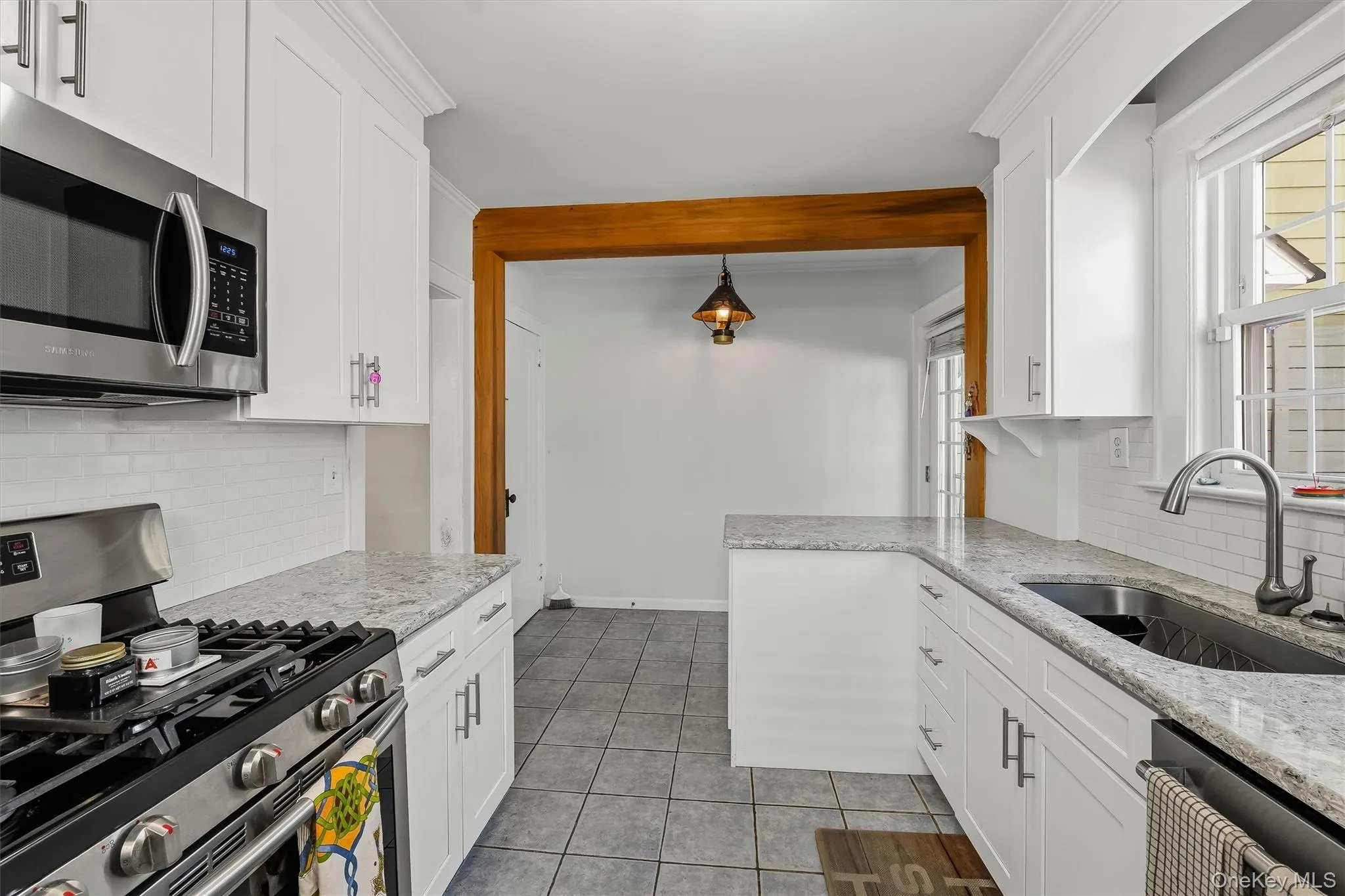 51 Sterling Avenue, Yonkers, NY, 3 Bedrooms Bedrooms, 8 Rooms Rooms,2 BathroomsBathrooms,Residential,For Rent,Sterling,0,1056086 51 Sterling Avenue, Yonkers, NY, 3 Bedrooms Bedrooms, 8 Rooms Rooms,2 BathroomsBathrooms,Residential,For Rent,Sterling,0,1056086