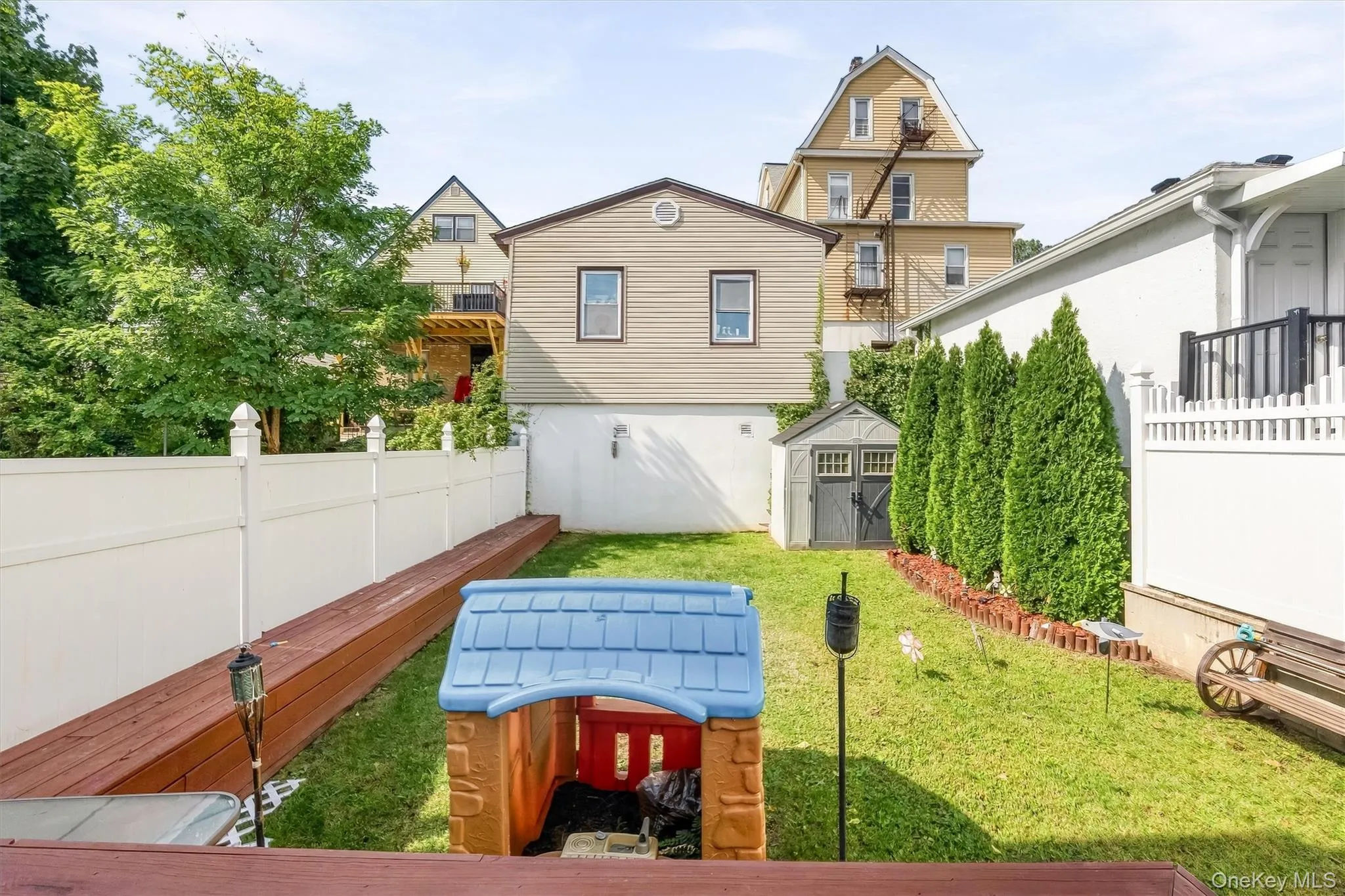 51 Sterling Avenue, Yonkers, NY, 3 Bedrooms Bedrooms, 8 Rooms Rooms,2 BathroomsBathrooms,Residential,For Rent,Sterling,0,1056086 51 Sterling Avenue, Yonkers, NY, 3 Bedrooms Bedrooms, 8 Rooms Rooms,2 BathroomsBathrooms,Residential,For Rent,Sterling,0,1056086