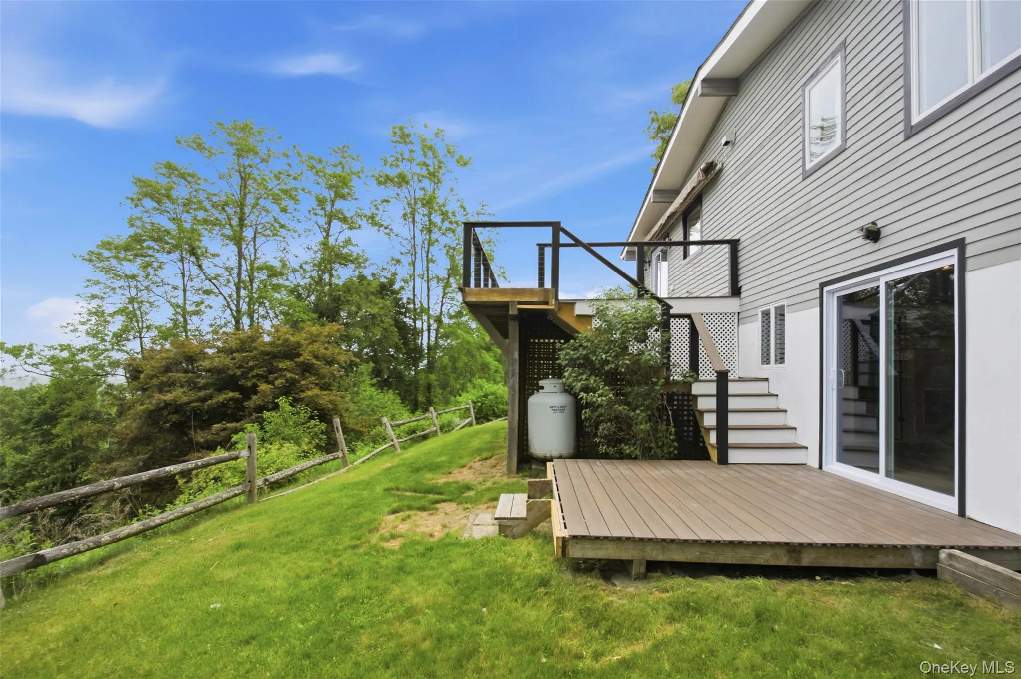 39 Kings Ridge Road, Carmel, NY, 3 Bedrooms Bedrooms, 7 Rooms Rooms,3 BathroomsBathrooms,Residential Lease,For Rent,Kings Ridge,0,1056090 39 Kings Ridge Road, Carmel, NY, 3 Bedrooms Bedrooms, 7 Rooms Rooms,3 BathroomsBathrooms,Residential Lease,For Rent,Kings Ridge,0,1056090