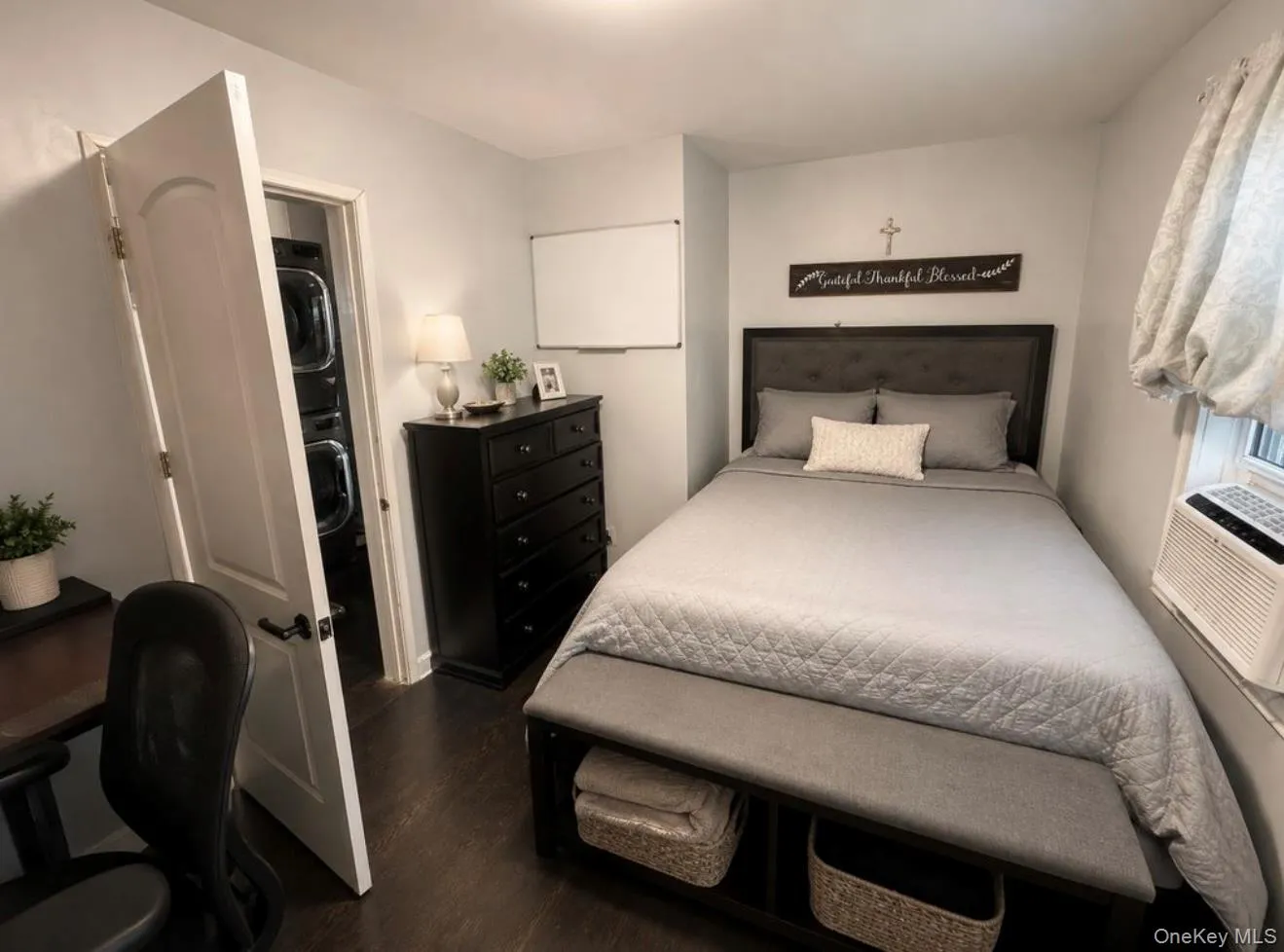 348 Beach 43rd Street, New York, NY, 3 Bedroom Bedrooms, 5 Room Rooms,1 BathroomBathrooms,Residential Lease,For Rent,Beach 43rd,0,1056095 348 Beach 43rd Street, New York, NY, 3 Bedroom Bedrooms, 5 Room Rooms,1 BathroomBathrooms,Residential Lease,For Rent,Beach 43rd,0,1056095